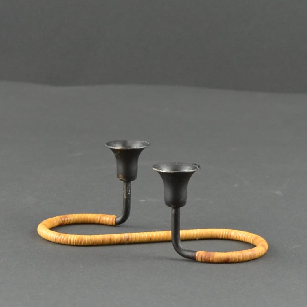 Świecznik, czarny metal, Dania, lata 60. - 974