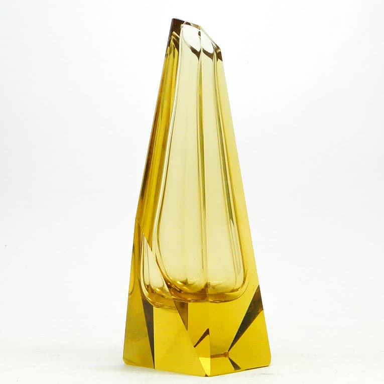 Wazon Art Deco, kryształ żółty, proj. J. Hoffmann, Czechosłowacja, lata 30. - 113656