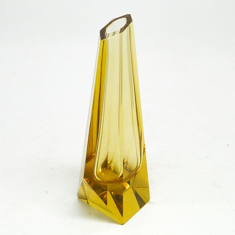 Wazon Art Deco, kryształ żółty, proj. J. Hoffmann, Czechosłowacja, lata 30. - 113662