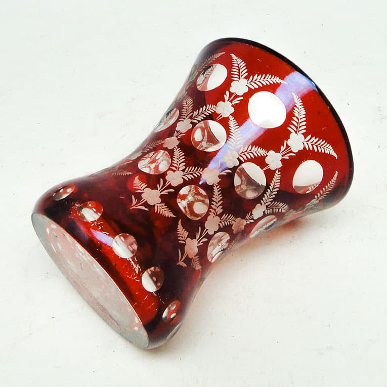 Biedermeier drinking glass, red glass, Czech Republic, 19th c. - 113973