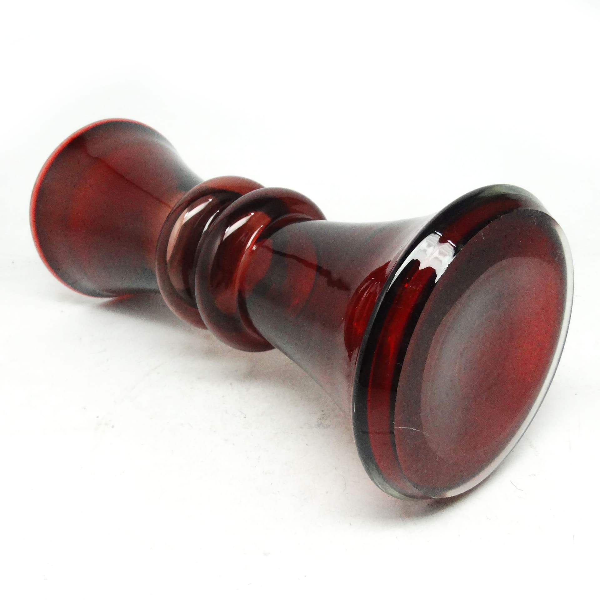 Wazon Modernizm, szkło rubinowo-czerwone, proj. K. Krawczyk, HSG Tarnowiec, Polska, lata 70. - 114452