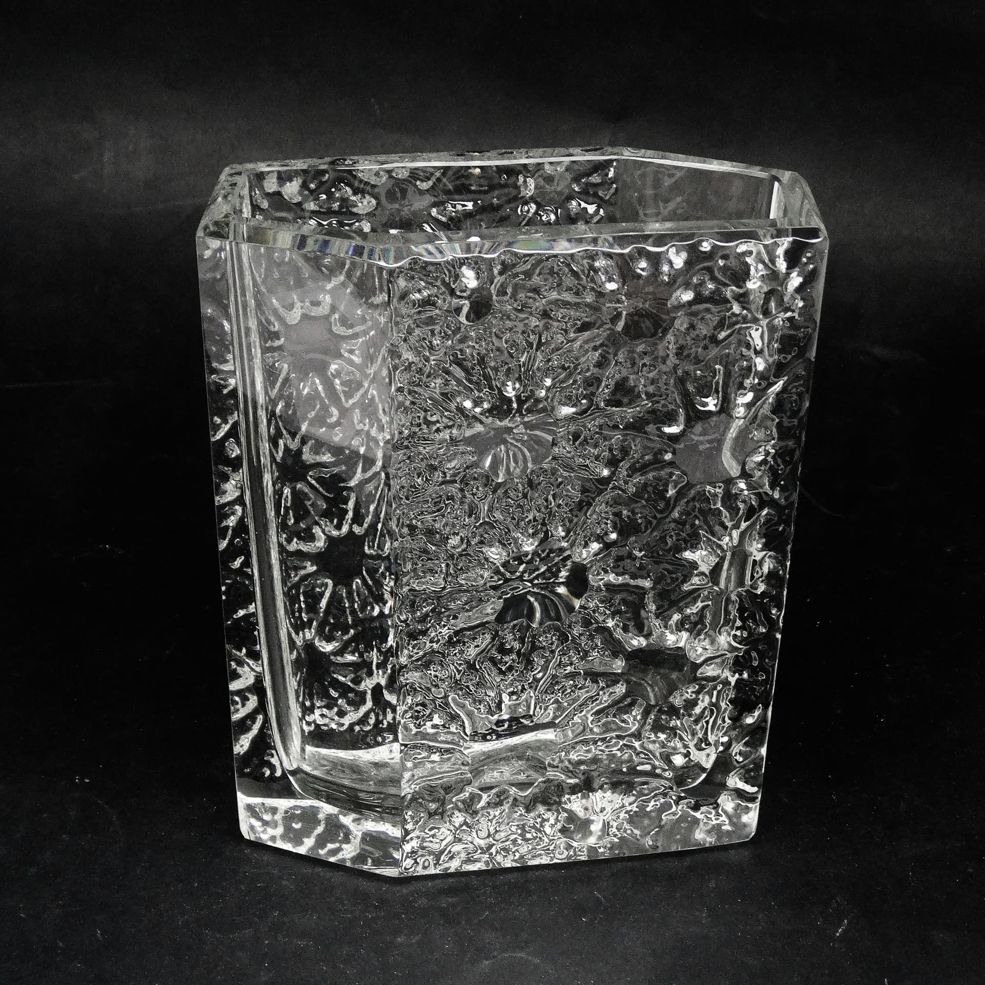 Wazon mid-century modern, proj. V. Hanus, Czechosłowacja, lata 60. - 114860