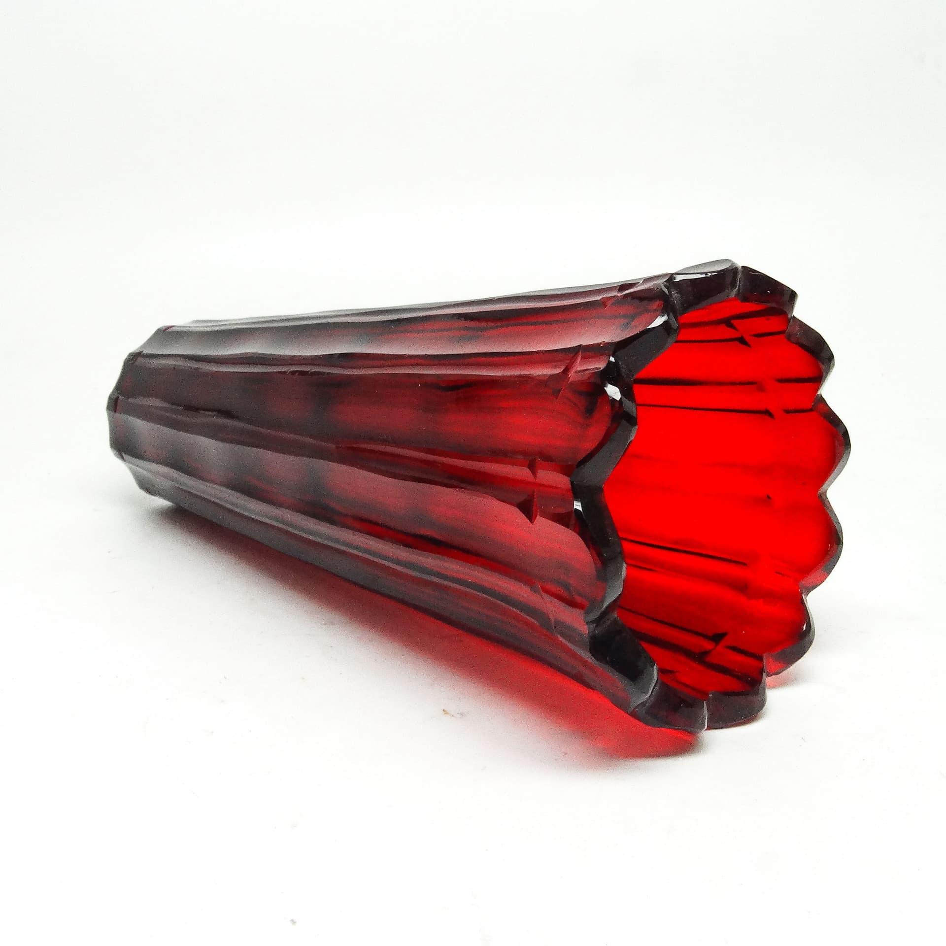 Wazon Biedermeier, kryształ rubinowy, Bohemia, Czechy, XIX w. - 114983