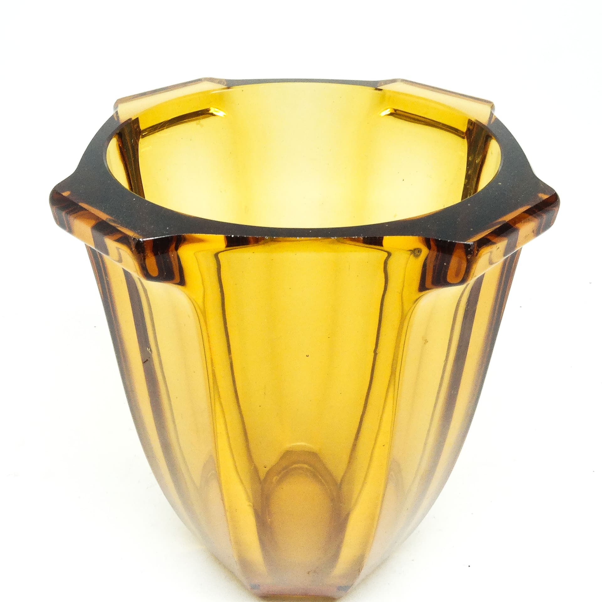 Wazon art déco, szkło fioletowe, proj. R. Schrotter, Huta Szkła Inwald, Czechosłowacja, lata 30. - 115229