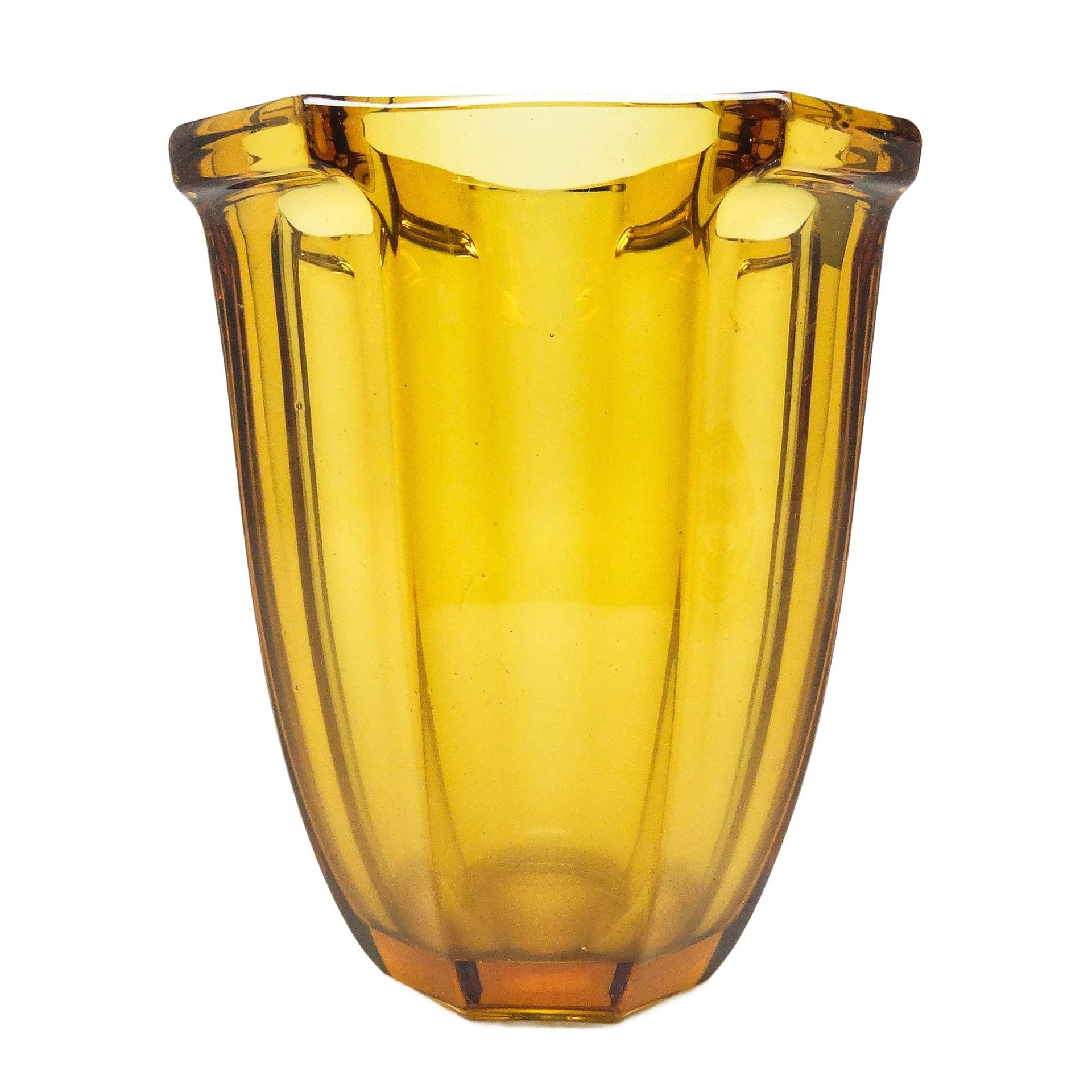 Wazon art déco, szkło fioletowe, proj. R. Schrotter, Huta Szkła Inwald, Czechosłowacja, lata 30.