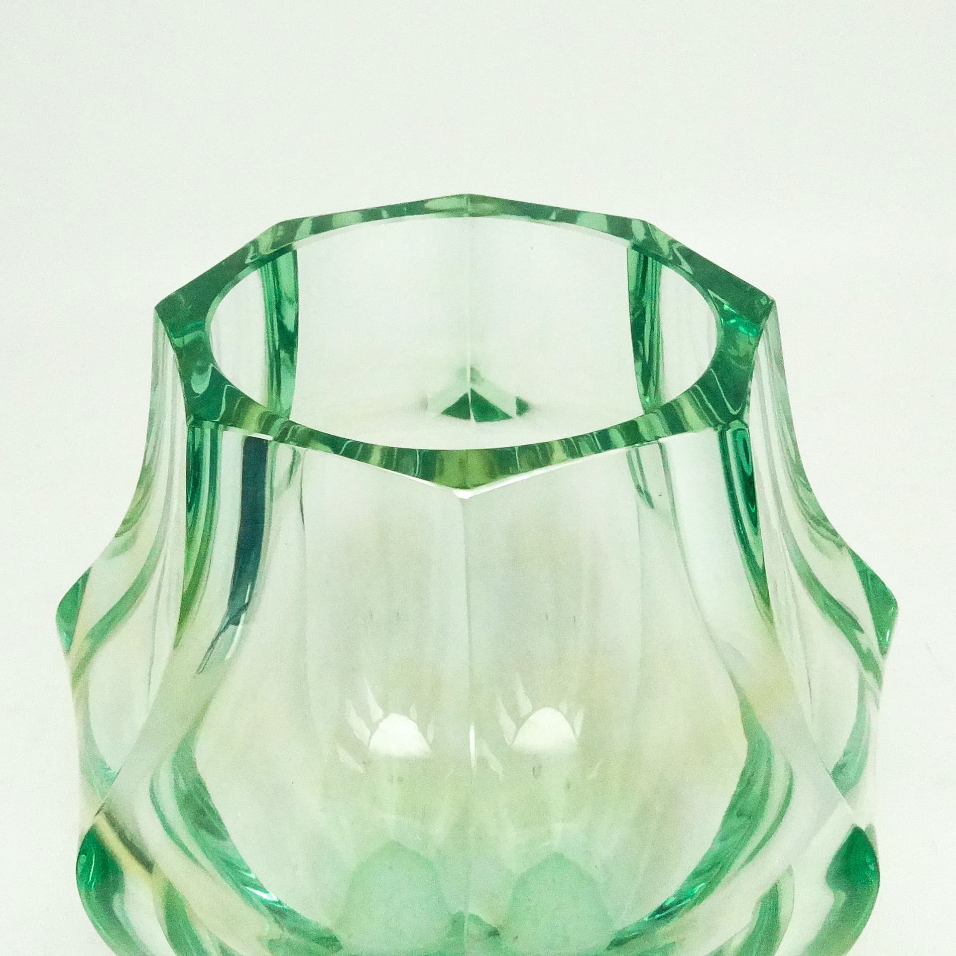 Art Deco vase, crystal, Moser, Czechoslovakia, 1930s. - 115559