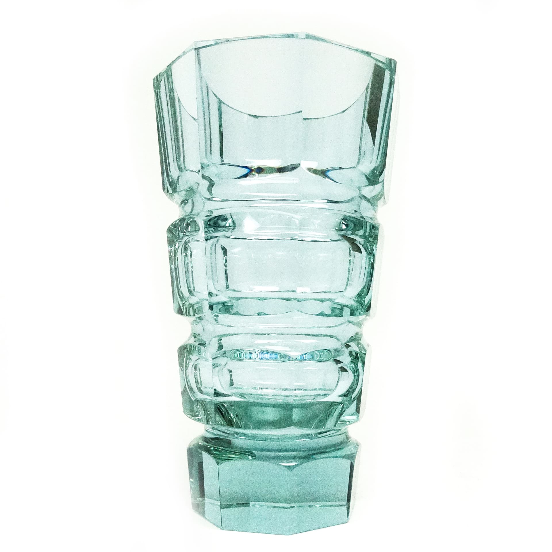 Wazon Art Deco, szkło aleksandrytowe, proj. J. Hoffmann, Moser, Czechosłowacja, lata 30. - 115799