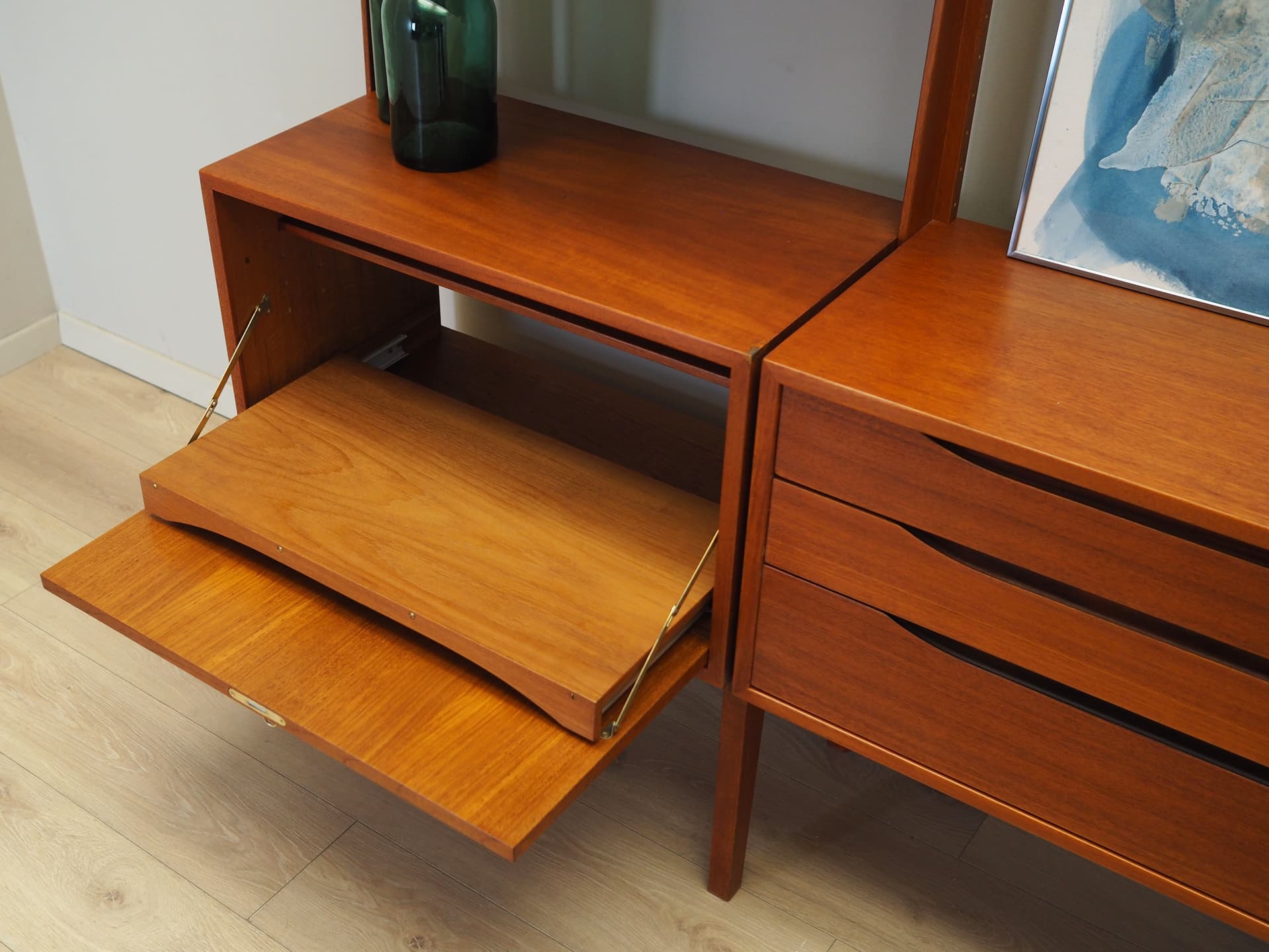 Shelving Unit Veggen de Luxe, teak, transparent glass, by T. Afdal, R. Hesland, Bruksbo, Norway, 1960s. - 123505