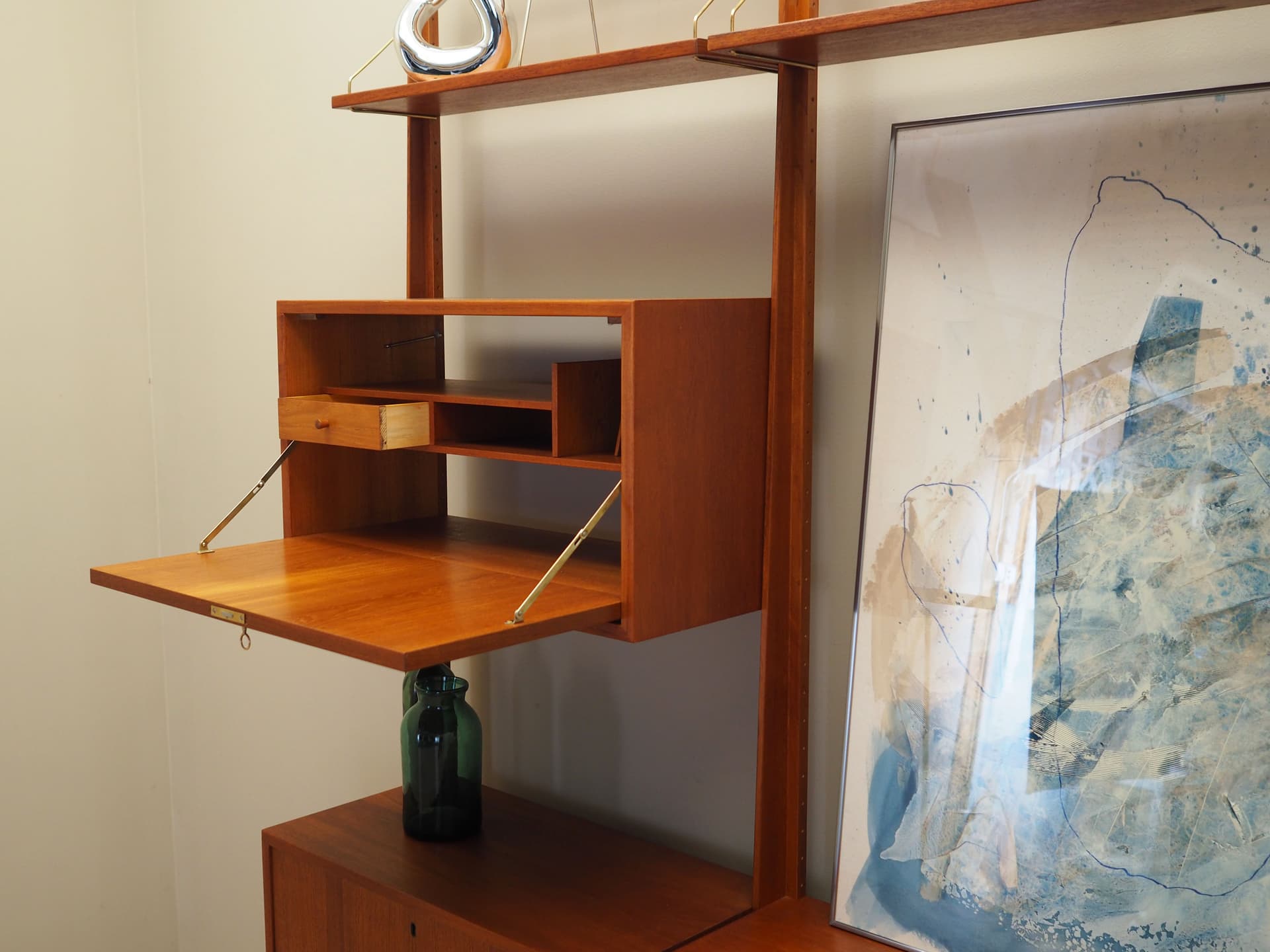 Shelving Unit Veggen de Luxe, teak, transparent glass, by T. Afdal, R. Hesland, Bruksbo, Norway, 1960s. - 123506