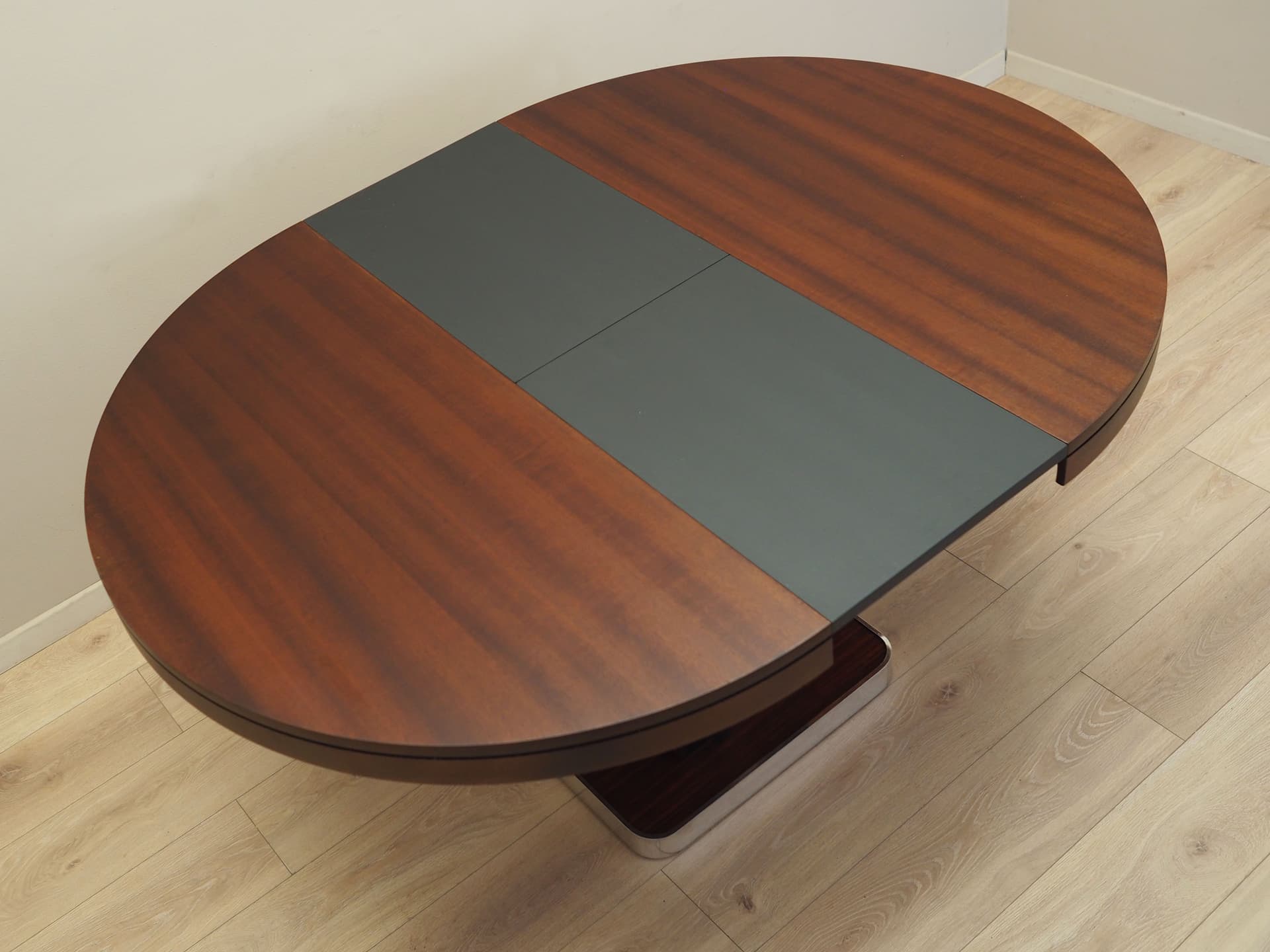 Round table, dark brown mahogany, steel, Italy, 1970s. - 123544