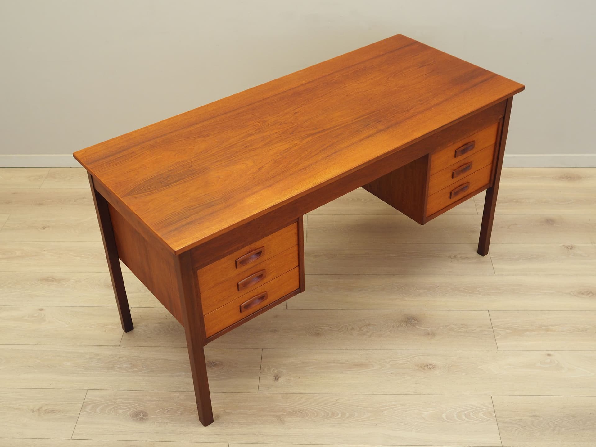 Desk, brown teak, Denmark, 1970s. - 123550