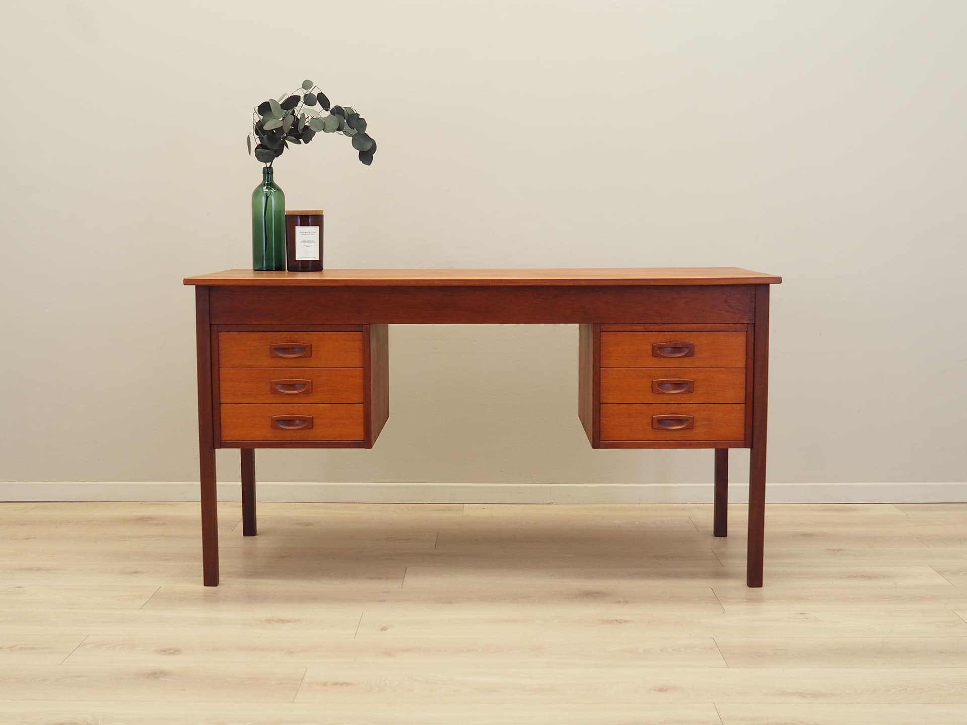 Desk, brown teak, Denmark, 1970s. - 123546