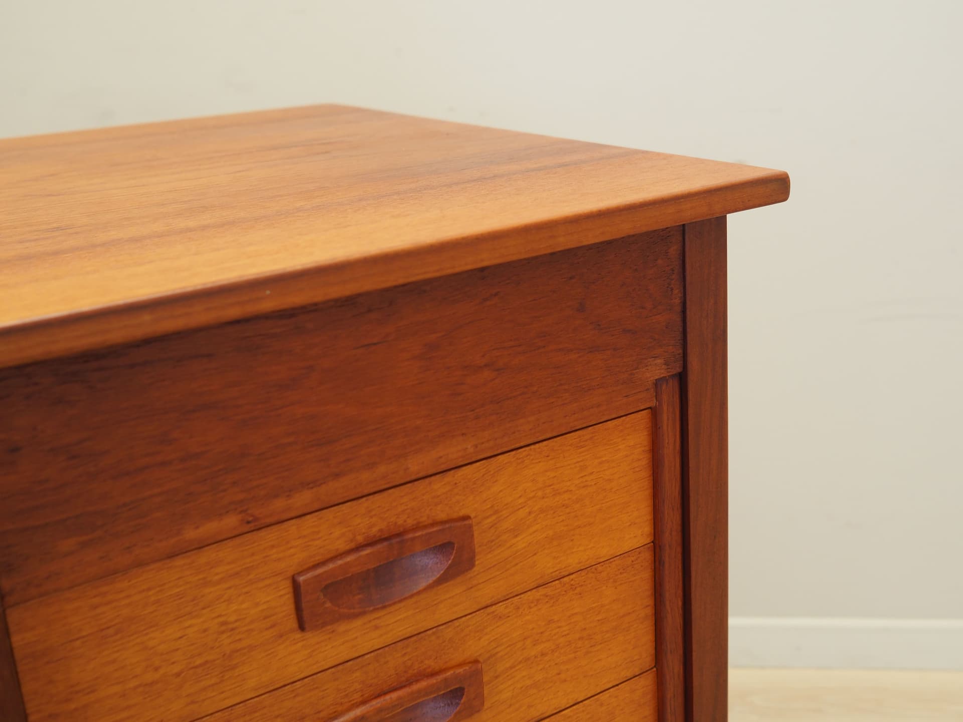 Desk, brown teak, Denmark, 1970s. - 123555
