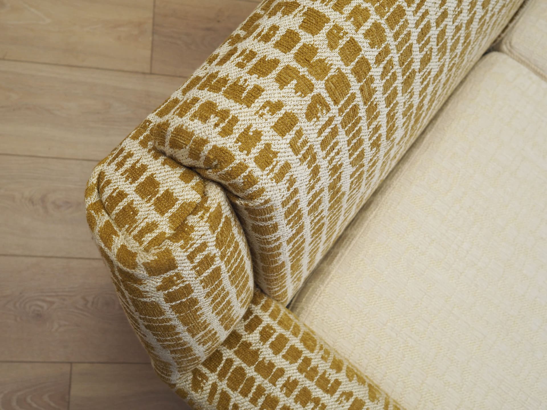 Sofa trzyosobowa, multikolor, tkanina, drewno, Dania, lata 70. - 123584