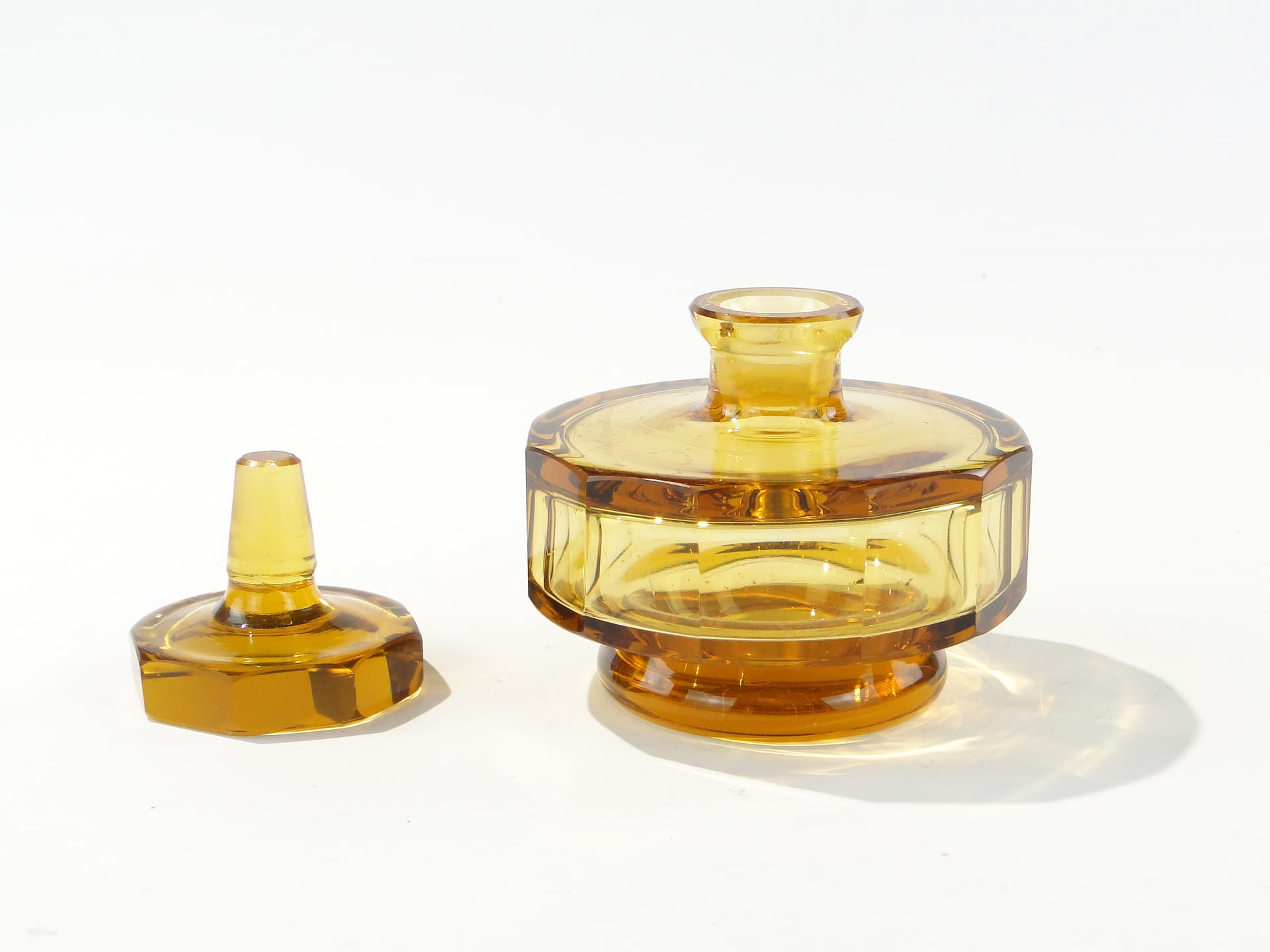 Cylindryczna karafka kryształowa, flakon na perfumy, Moser - 123930