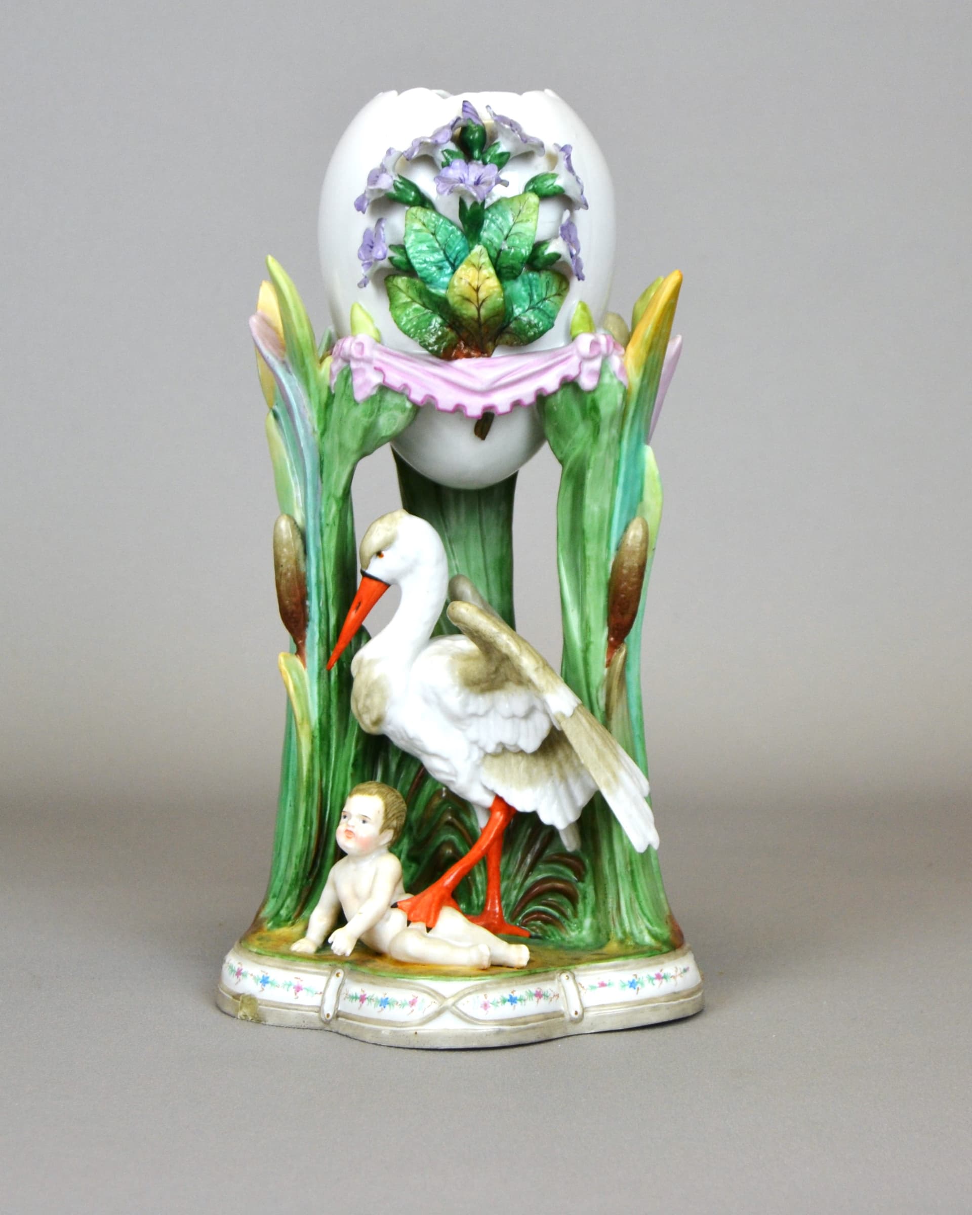 Wazon secesyjny, porcelana biała, KPM, Niemcy, początek XX w. - 1009