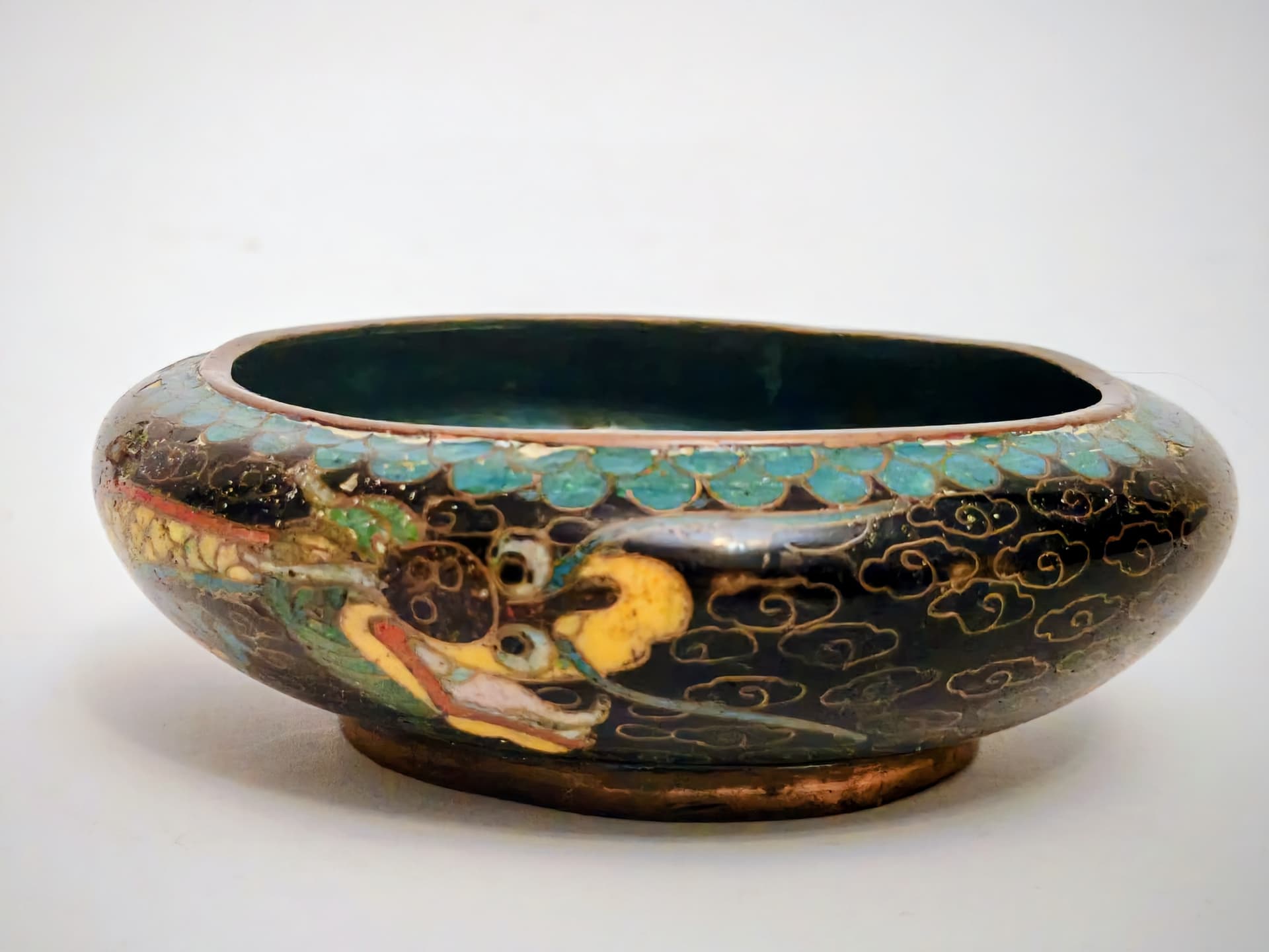 Decorative Vessel, Cloisonné, Multicolor, China, 19th c. - 124045