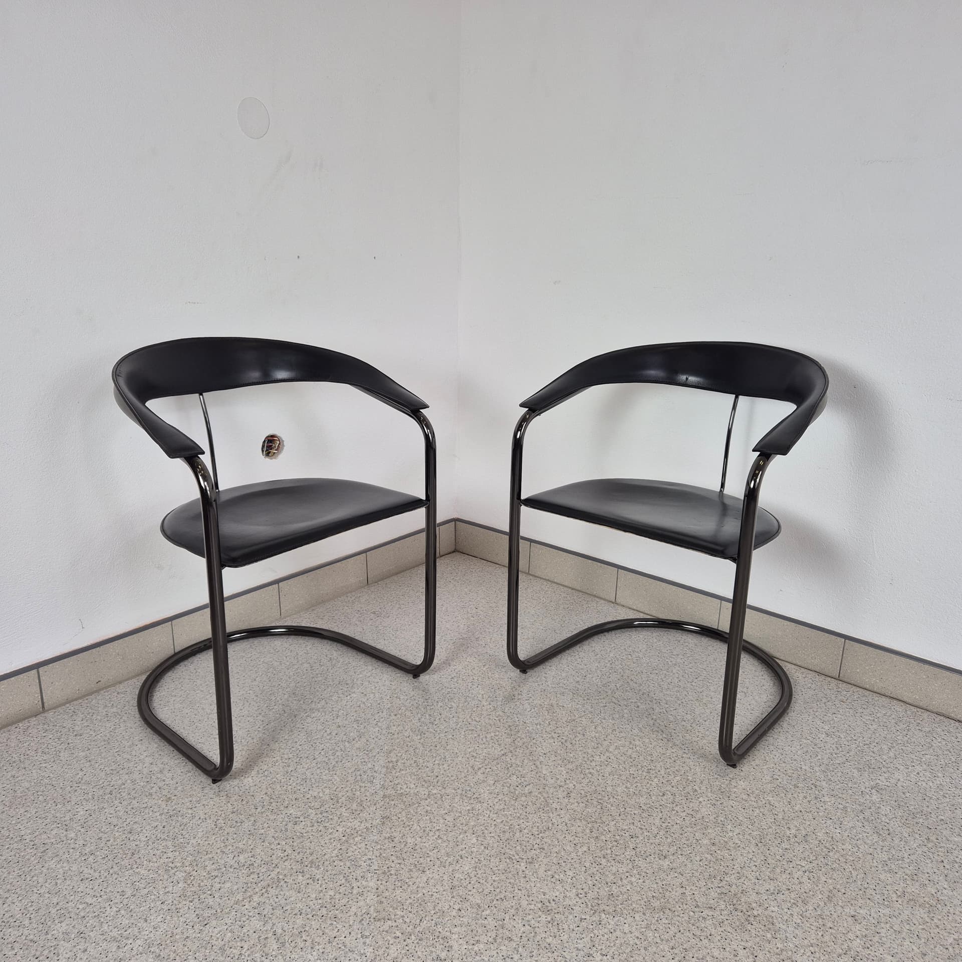 Chair Canasta, black leather, black metal, Arrben, Italy, 1970s. - 125016