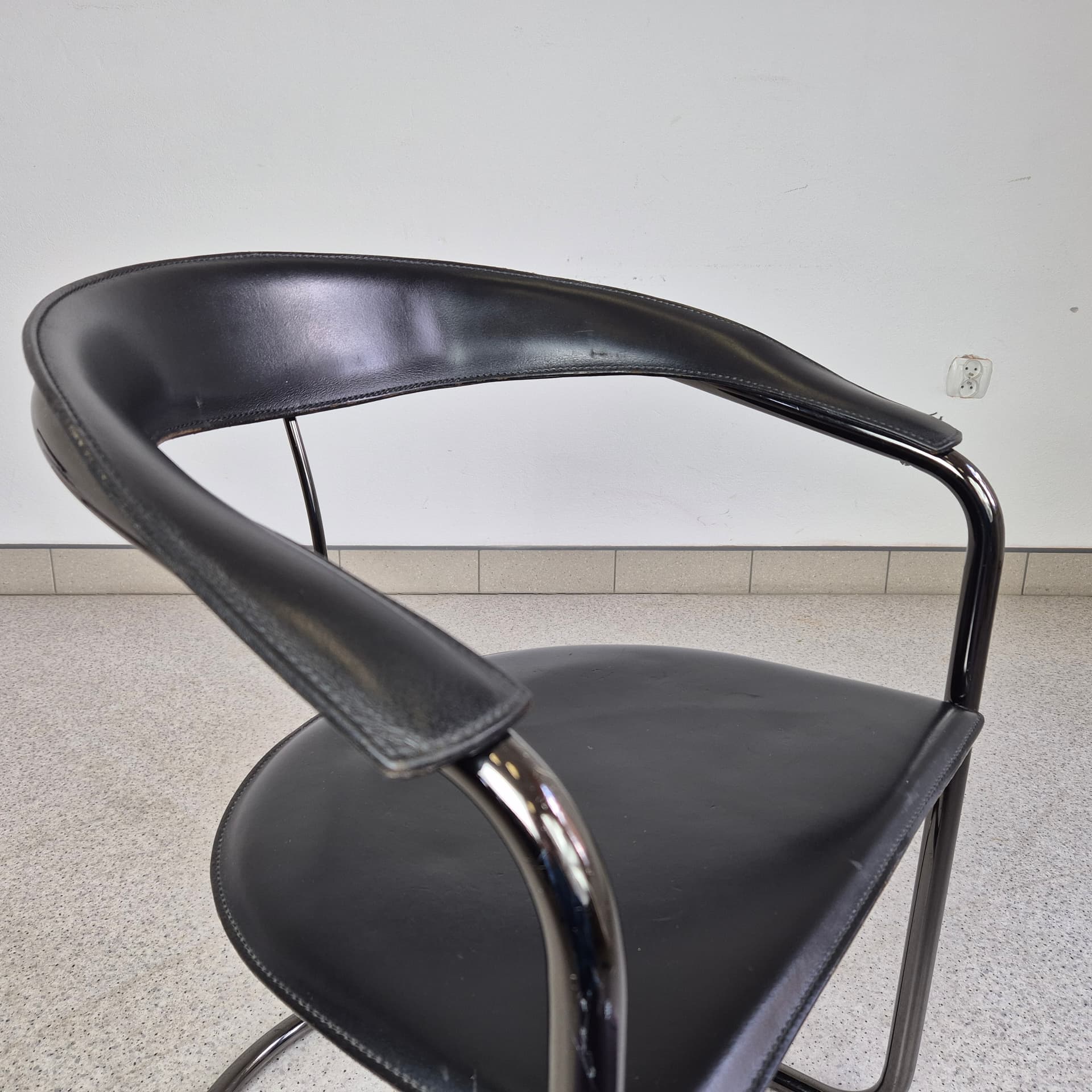 Chair Canasta, black leather, black metal, Arrben, Italy, 1970s. - 125010