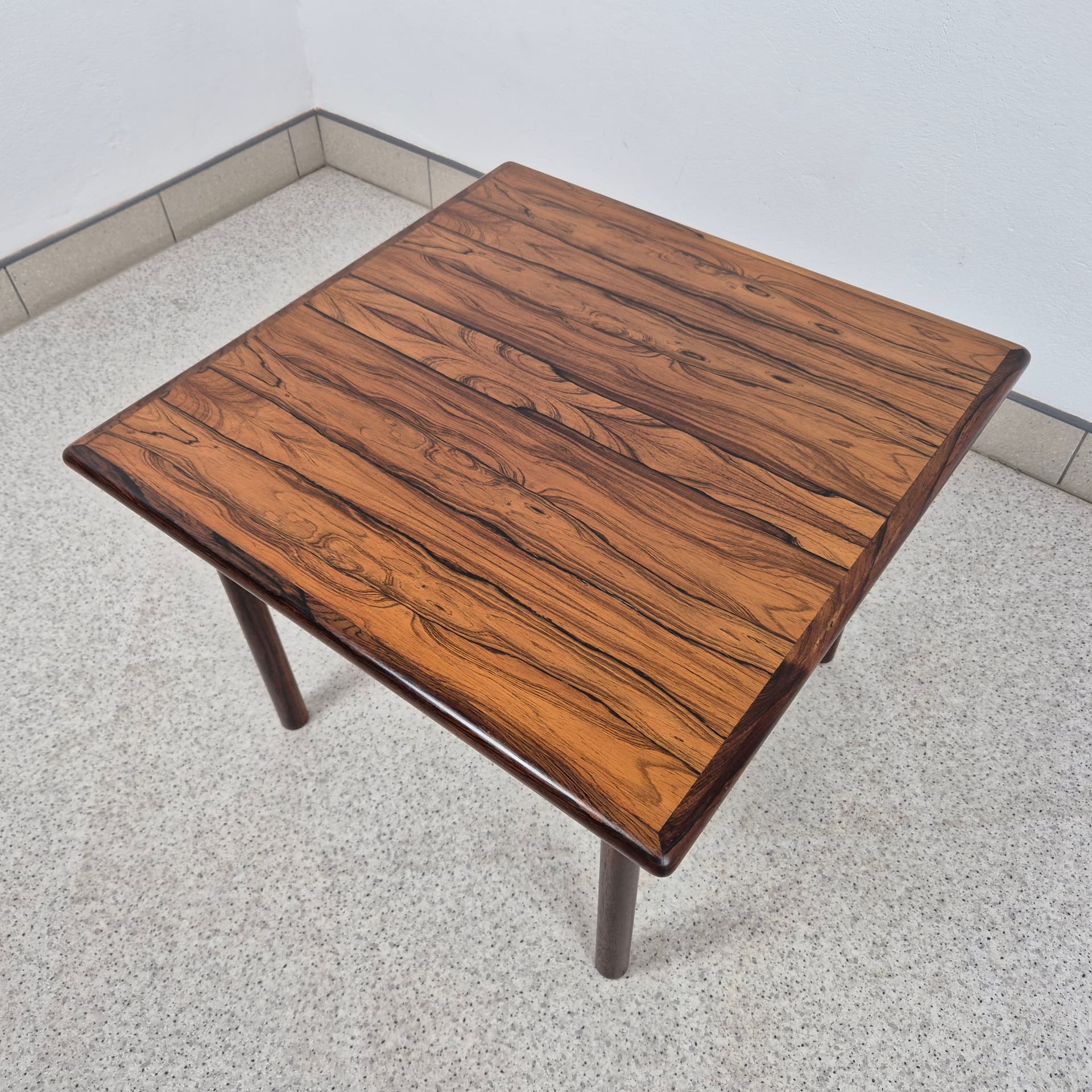 Coffee table, dark brown rosewood, by T. Afdal, Bruksbo, Denmark, 1960s. - 125051