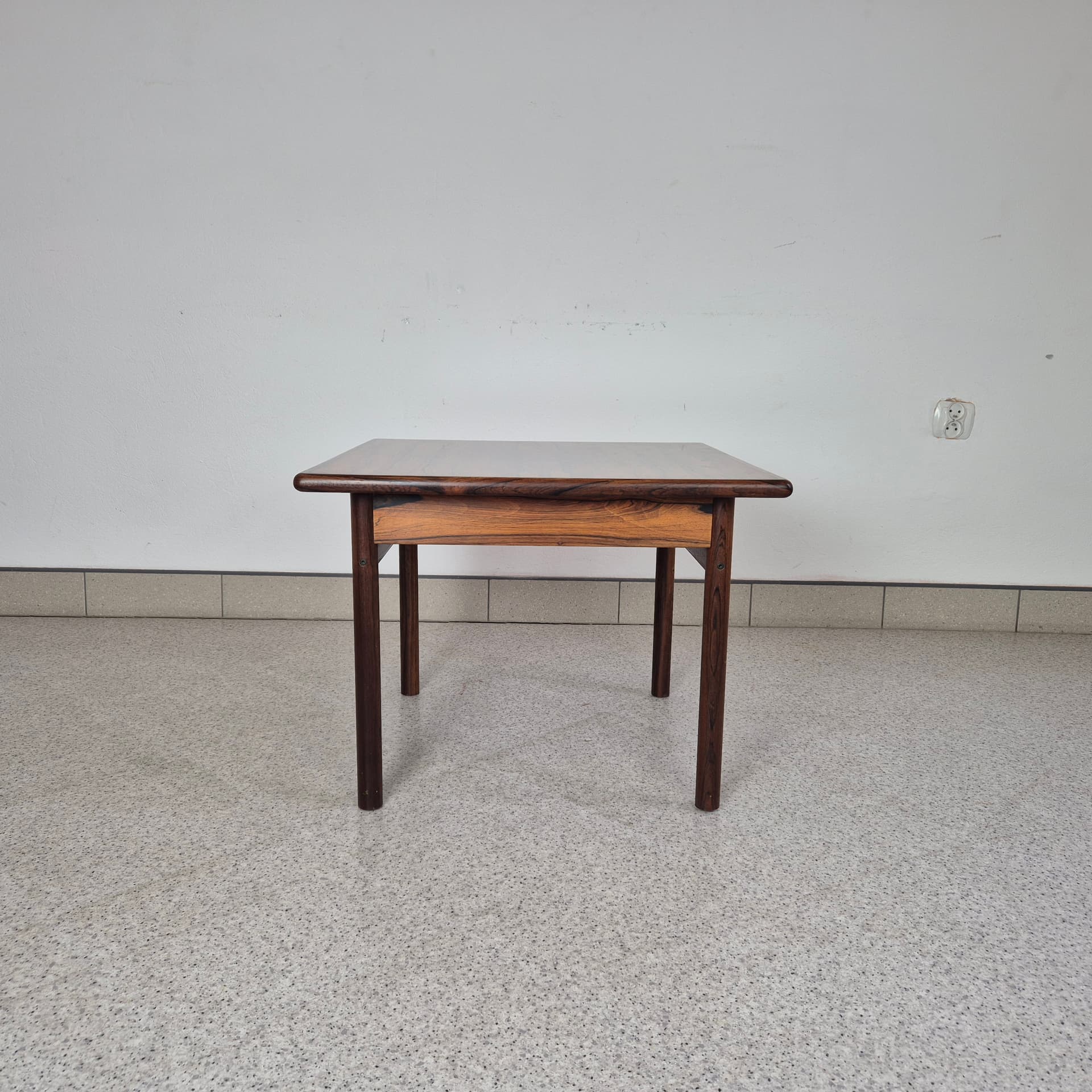 Coffee table, dark brown rosewood, by T. Afdal, Bruksbo, Denmark, 1960s. - 125048