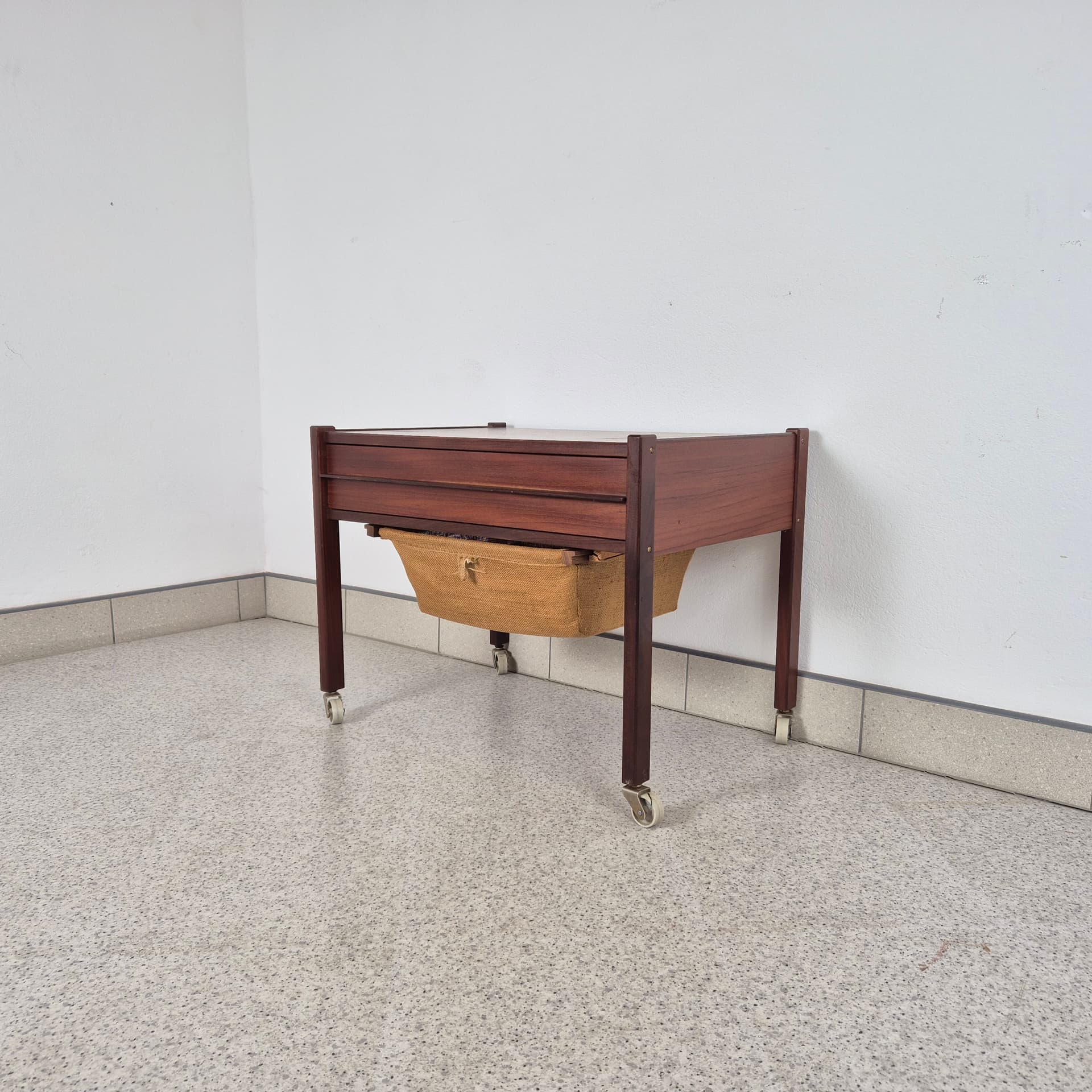 Niciak, tek, brązowy, Dania, lata 60. - 125227