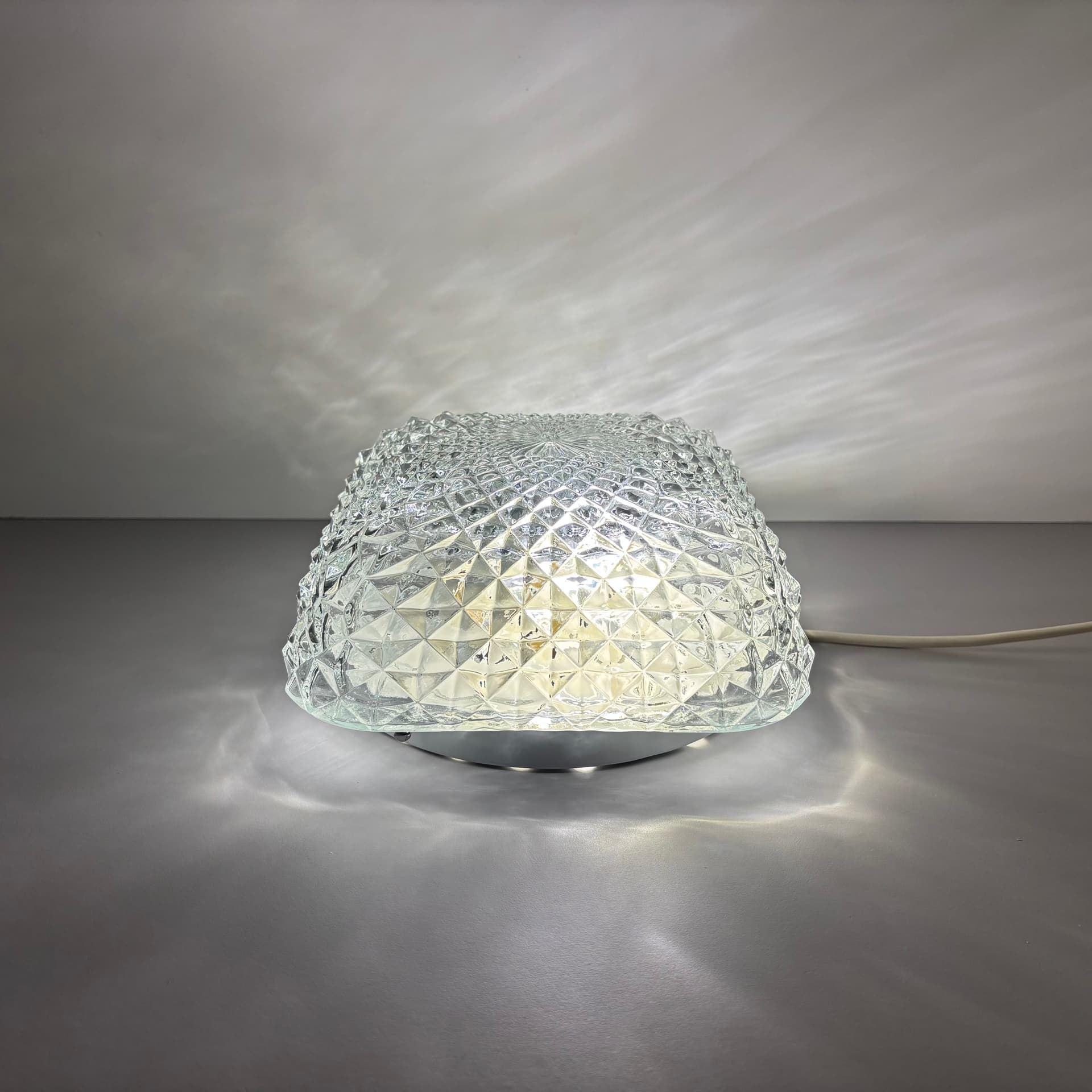 Kinkiet, transparent szkło, metal, Belgia, lata 90. - 125393