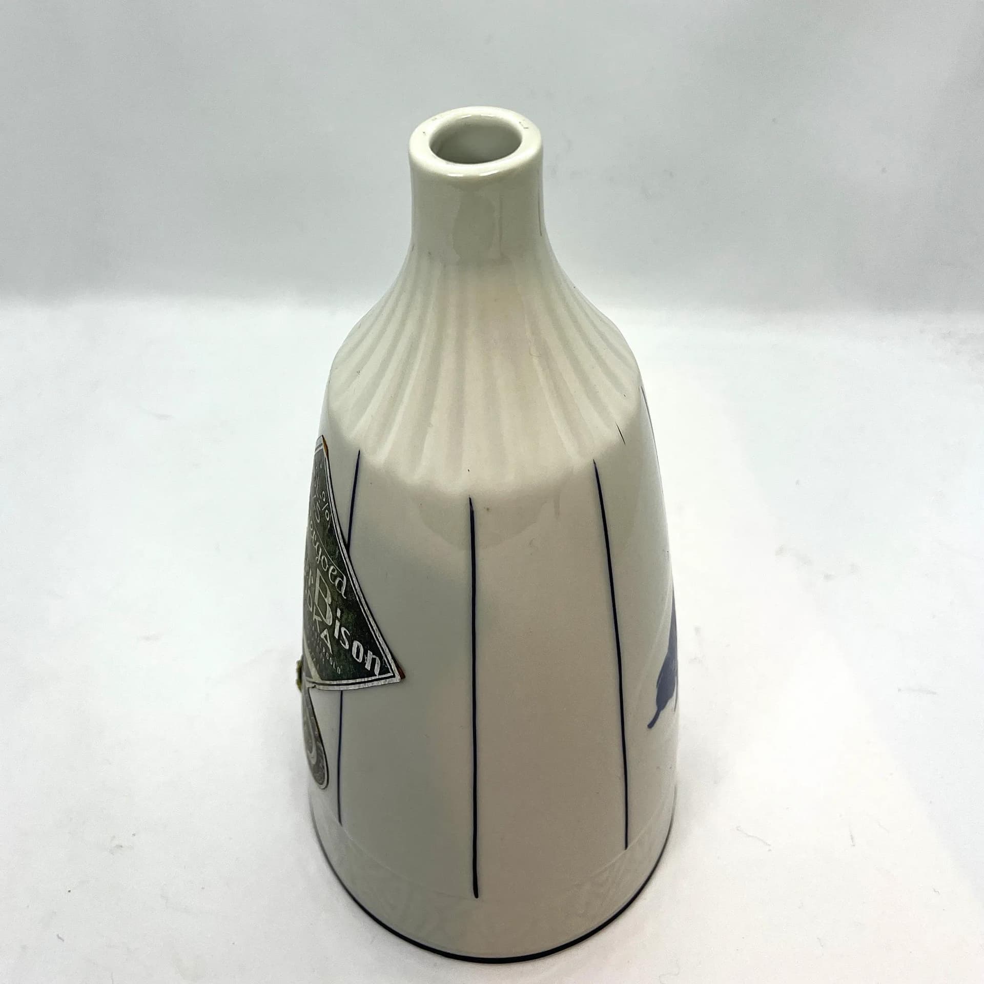 Butelka dekoracyjna Bizon, porcelana biała, Lichte Fine China, Niemcy, lata 70. - 126280