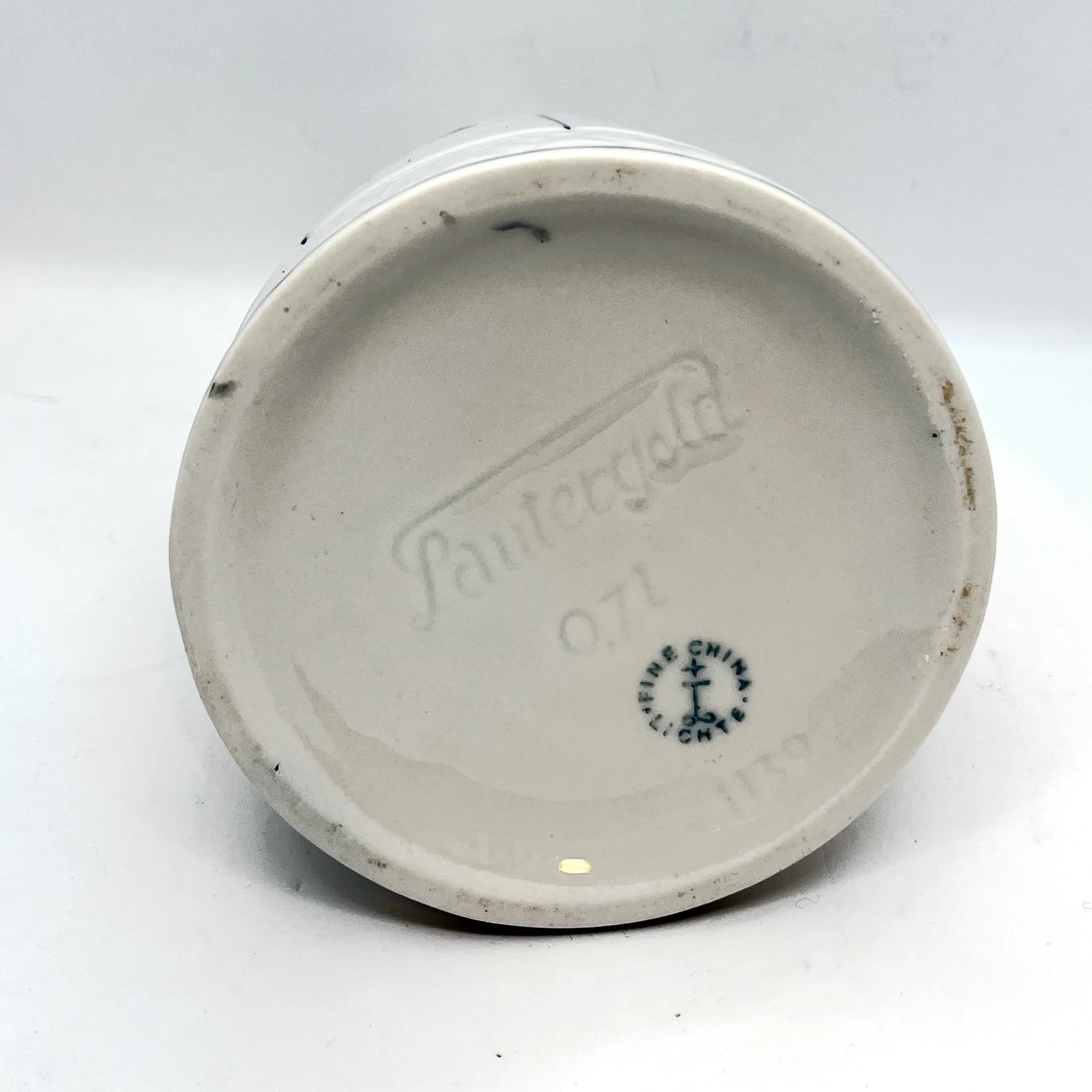 Butelka dekoracyjna Bizon, porcelana biała, Lichte Fine China, Niemcy, lata 70. - 126277