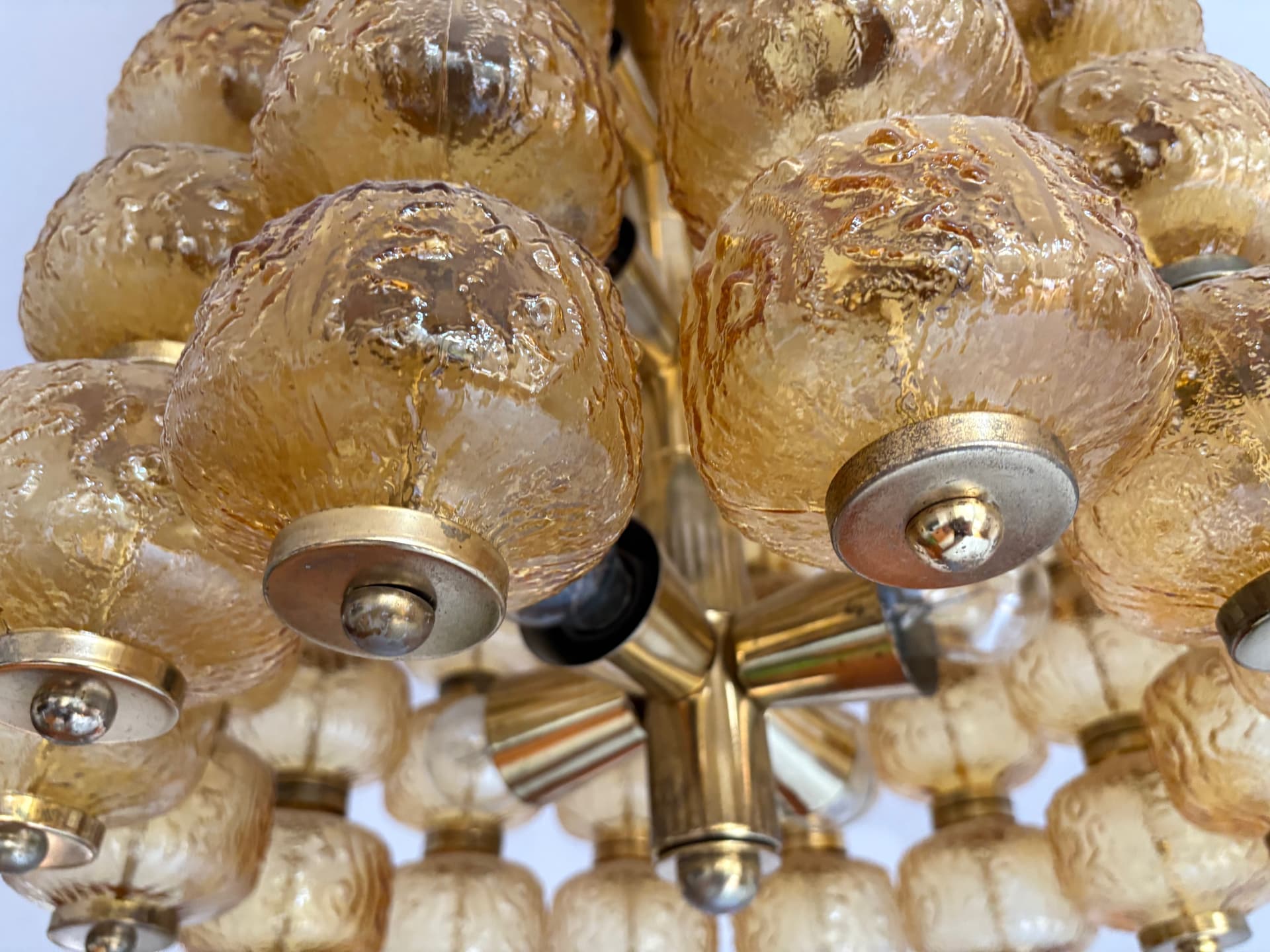 Chandelier, golden glass, Poland, 1980s. - 125912