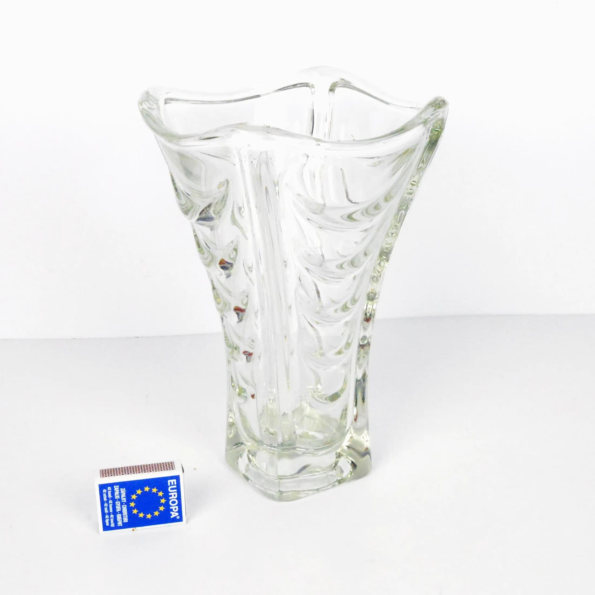 Wazon Drapérie, szkło transparentne, proj. V. Hanuš, Heřmanova Huť, Czechosłowacja, lata 60. - 129661