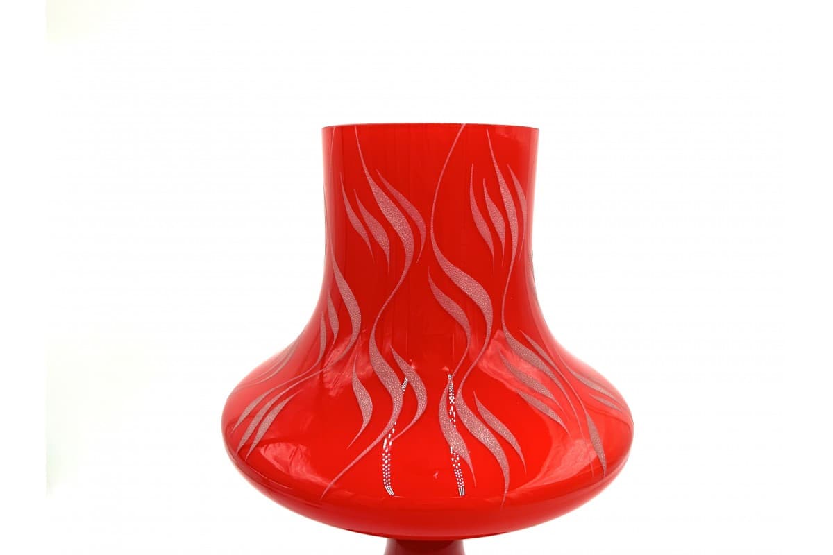 Czerwona szklana lampa stołowa, proj. S. Tabera dla OPP Jihlava, Czechosłowacja, lata 70. - 78288