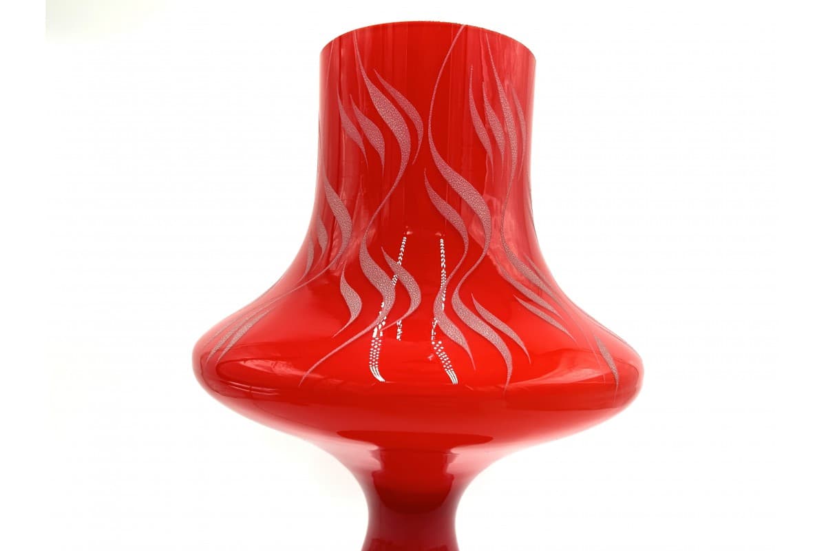 Czerwona szklana lampa stołowa, proj. S. Tabera dla OPP Jihlava, Czechosłowacja, lata 70. - 78290