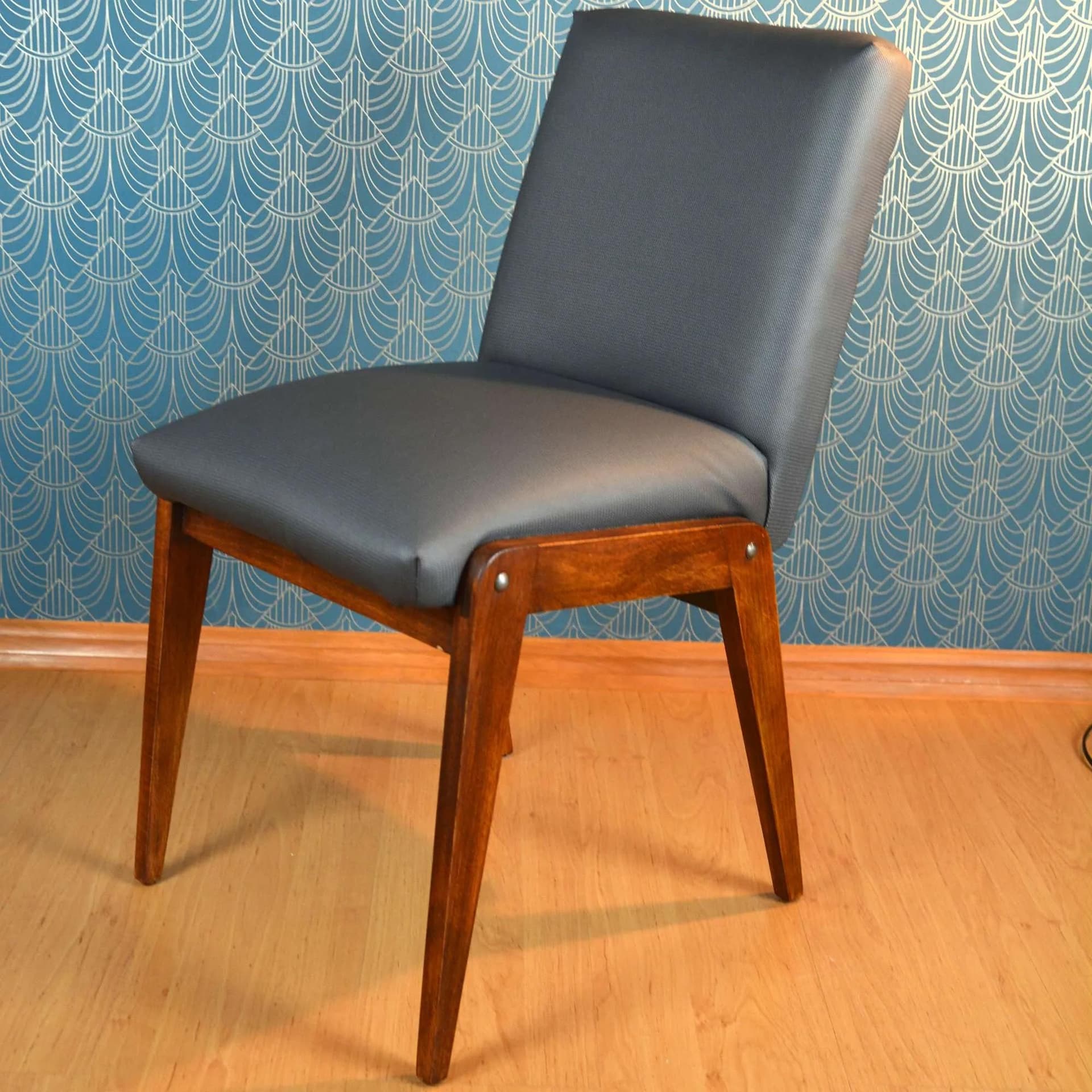 Chair AGA, grey upholstery, mahogany-stained beech, by J. Chierowski, Poland, 1970s. - 129573