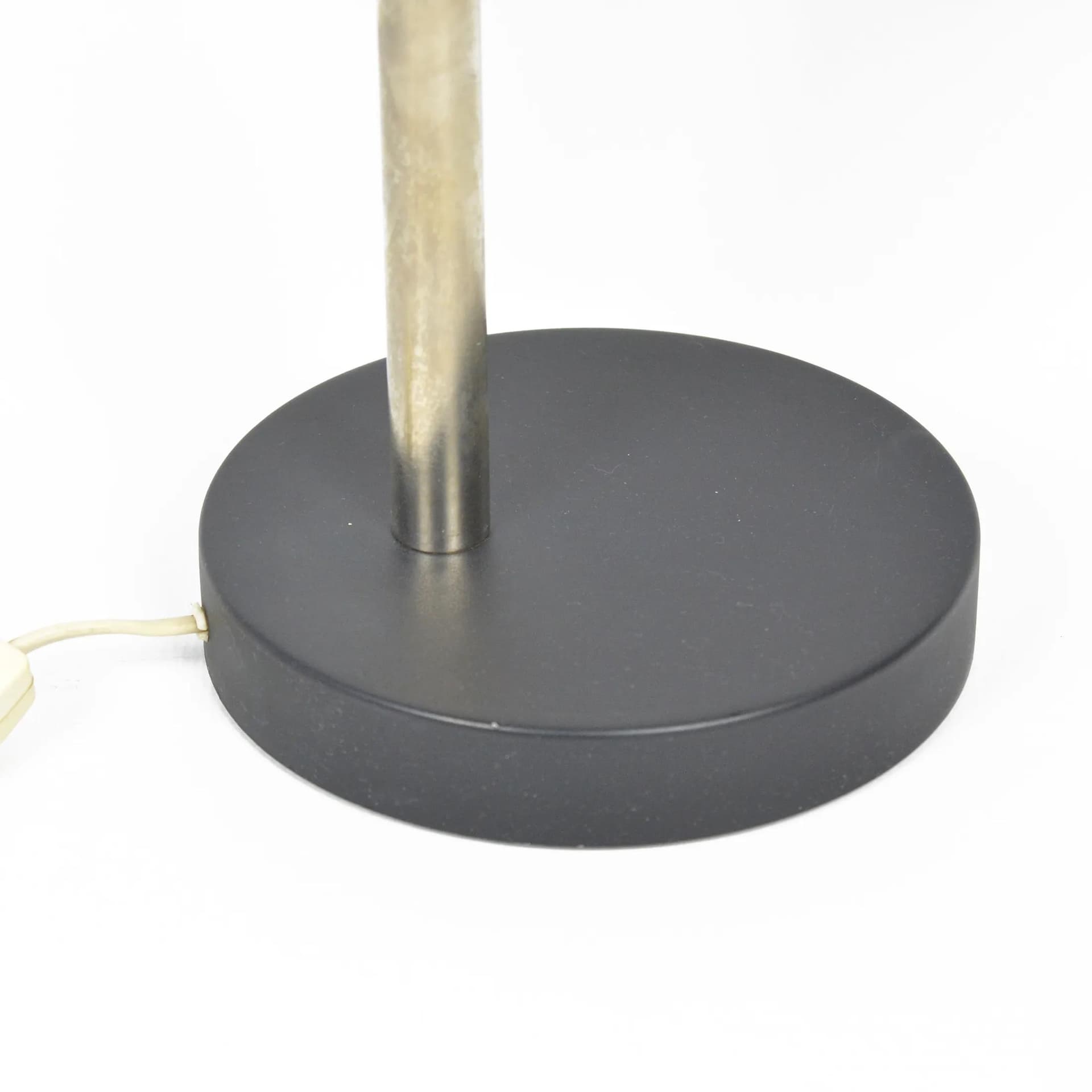 Lampa biurkowa 14.B.038, różowy, metal, Polam, Polska, lata 70. - 129267