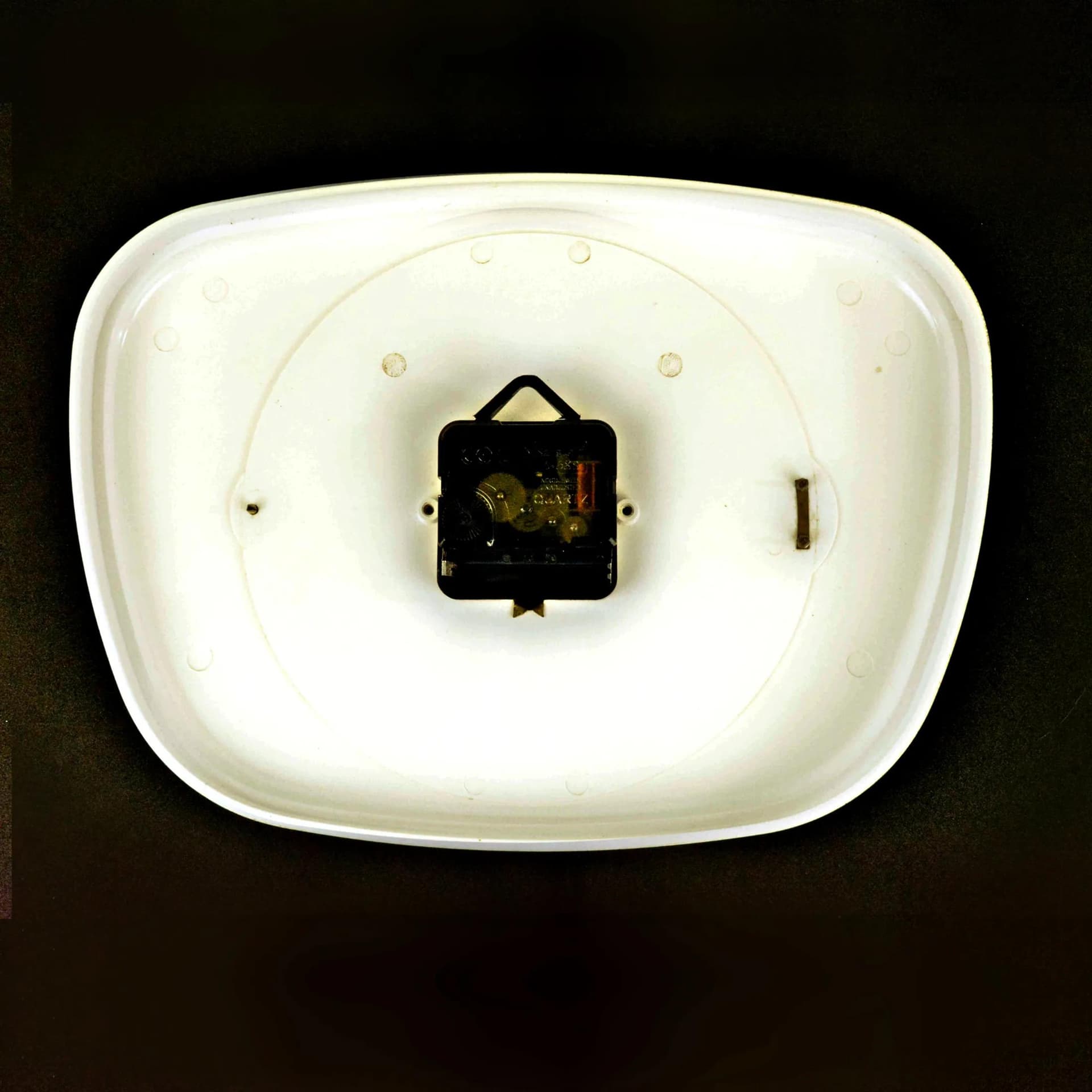 Zegar ścienny UPG Halle, biały, porcelana, Niemcy, lata 50. - 128318