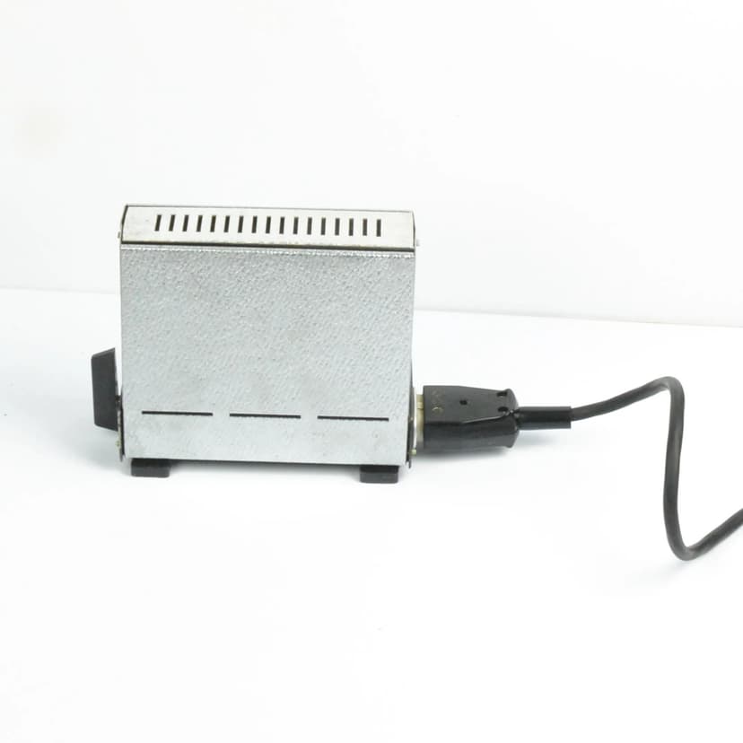 Toster skrzydełkowy, srebrny metal, czarny plastik, HAGEKA Brotröster Brandenburg, Niemcy, lata 60.