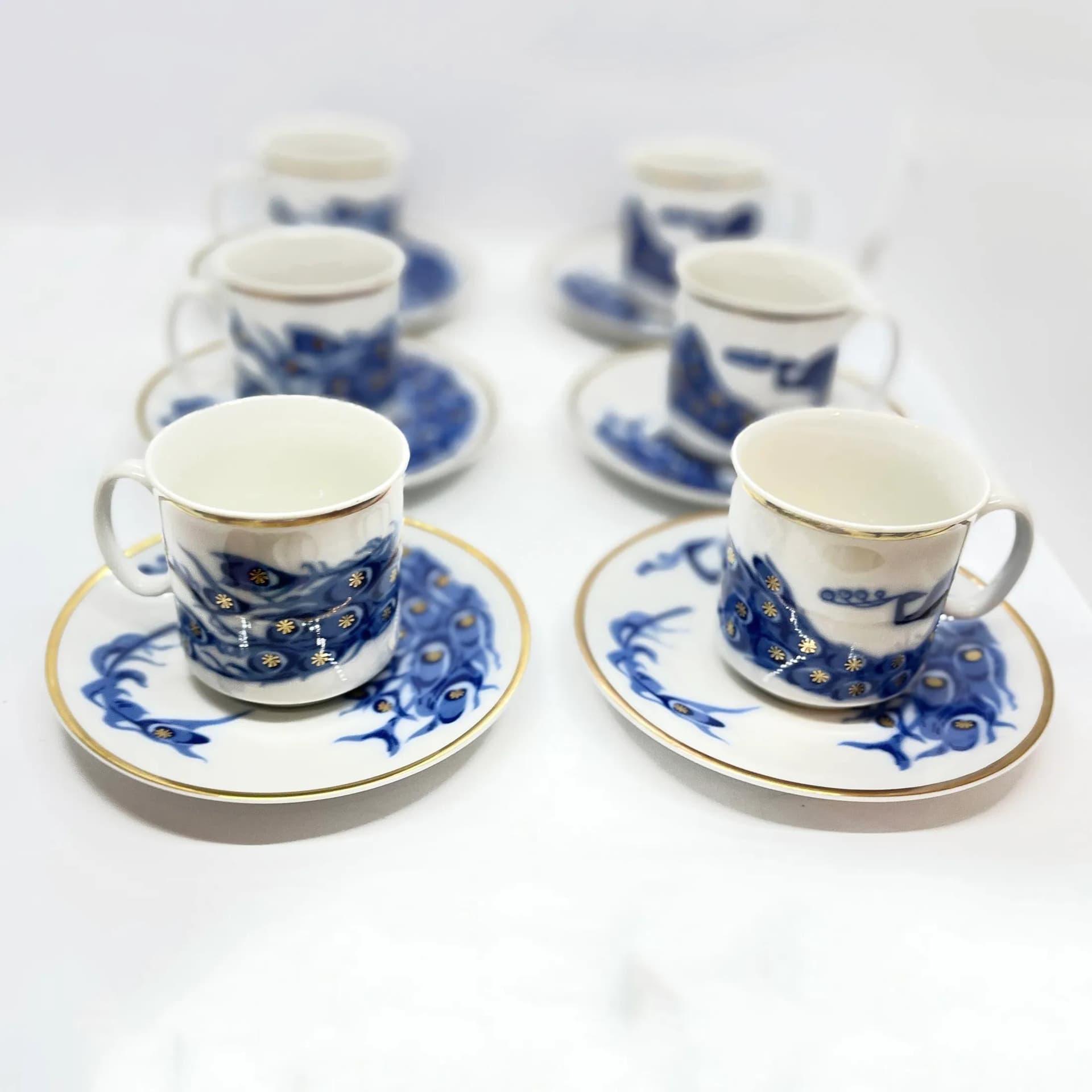 Komplet filiżanek ze spodkiem, Josephina, biały kobaltowy, porcelana, proj. J. Ježek, Czechosłowacja, lata 60. - 126639