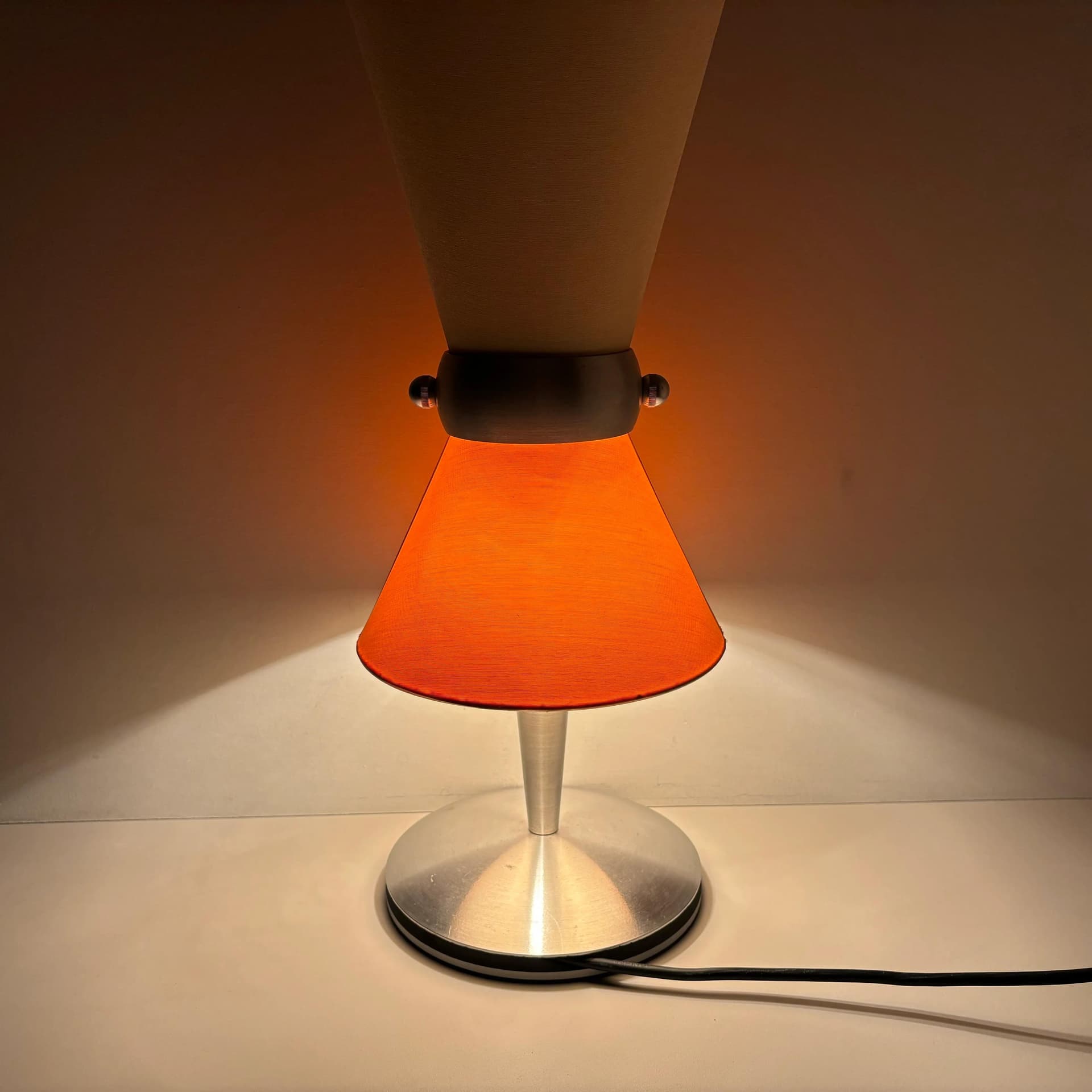 Lampa stołowa, aluminium beżowy, proj. J.-M. Da Costa, Serien, Niemcy, lata 90. - 8833