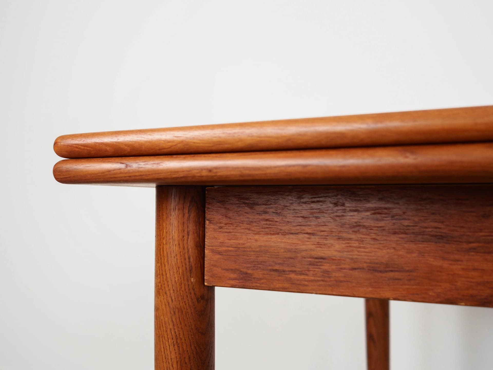 Dining table, brown teak, Denmark, 1970s. - 129846