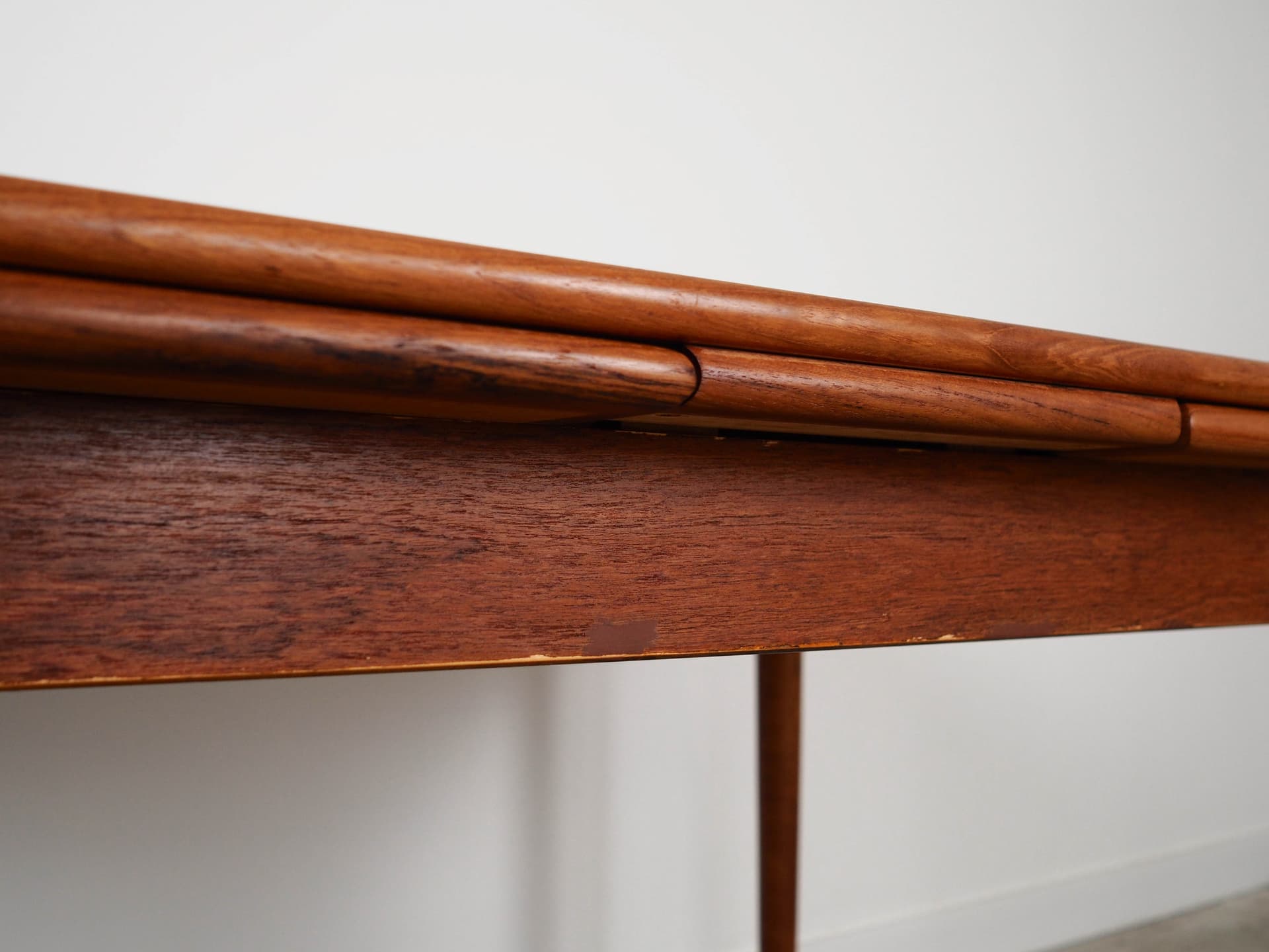 Dining table, brown teak, Denmark, 1970s. - 129847