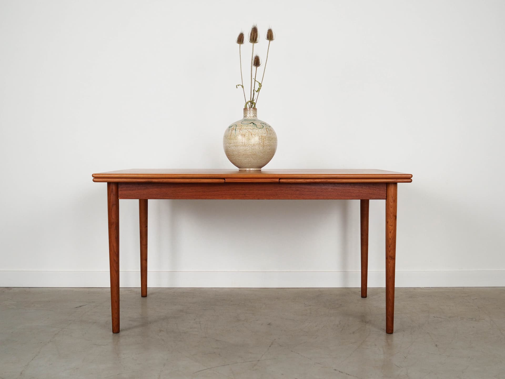 Dining table, brown teak, Denmark, 1970s. - 129837