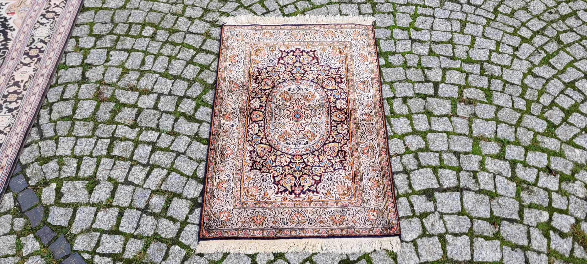 Dywan Indo Ghom, 100x63 cm, maroon, jedwab, Indie - 129956