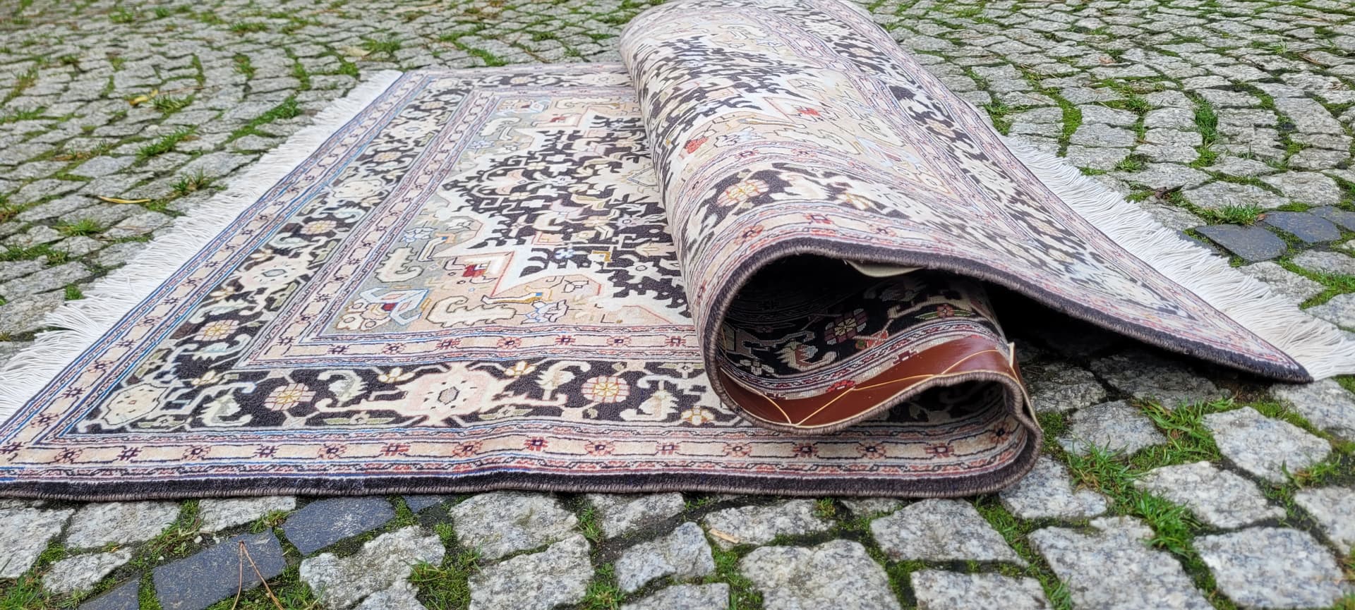 Rug Tabriz, 160x111 cm, multicolor, kork wool with silk, Iran, early 20th c. - 129967