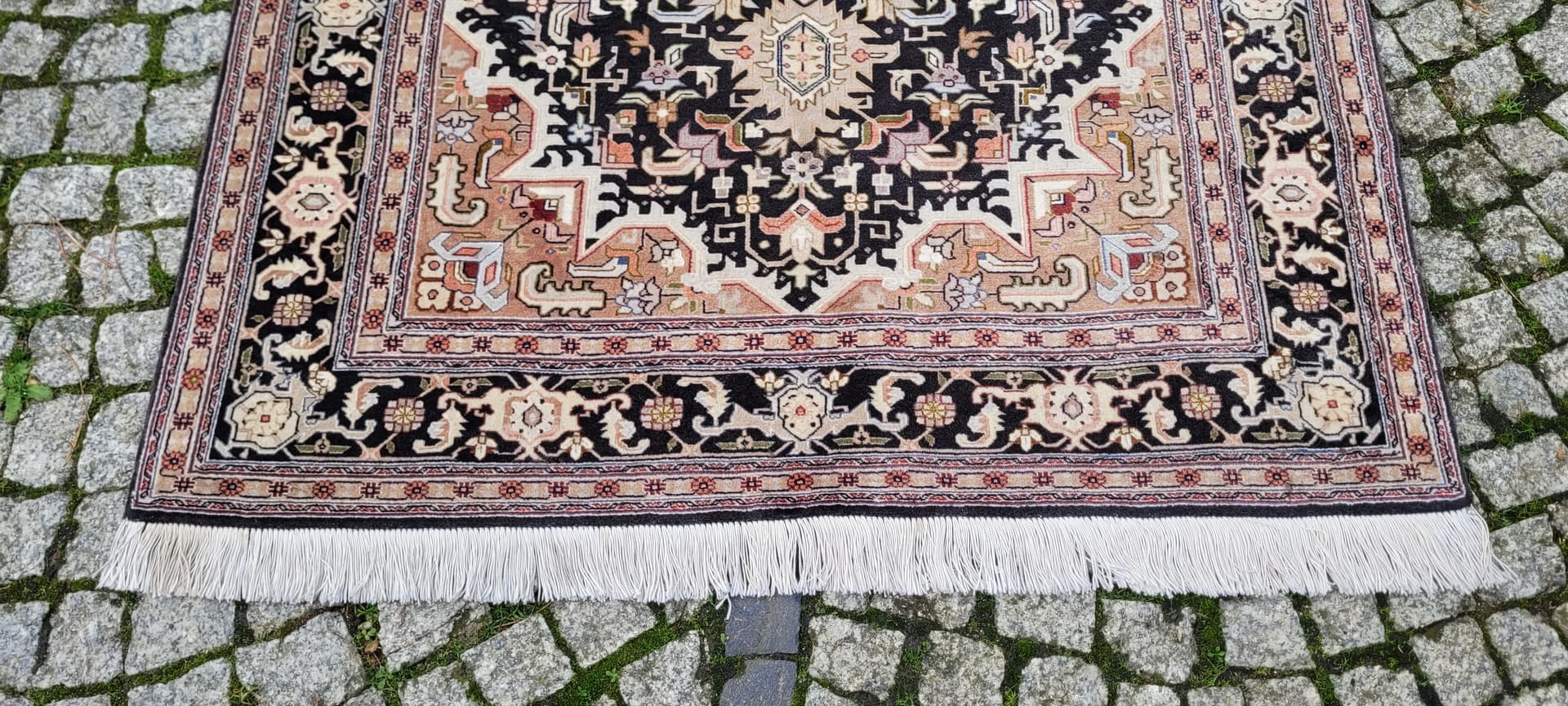 Rug Tabriz, 160x111 cm, multicolor, kork wool with silk, Iran, early 20th c. - 129970