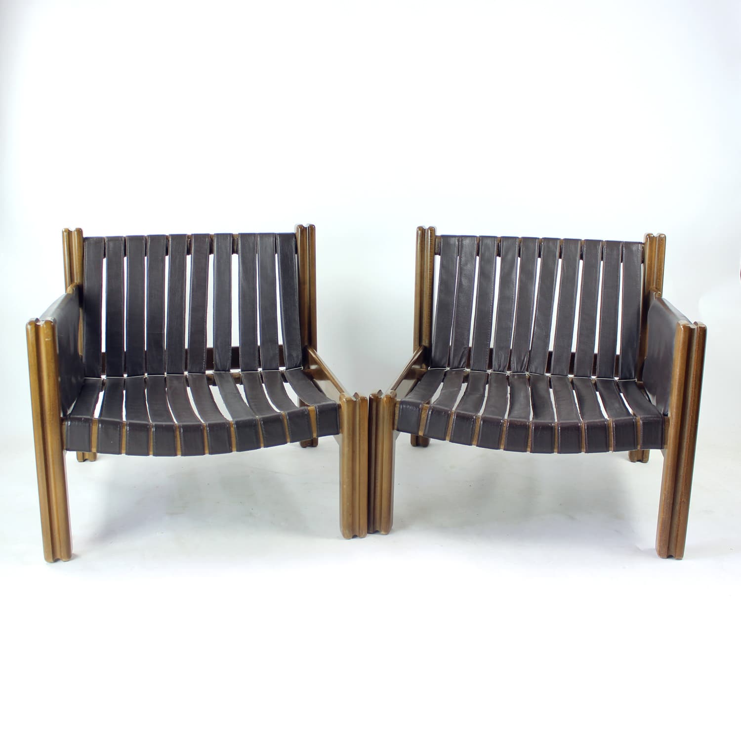 Sofa dwuosobowa Eduard, orzech ciemny, skóra ciemnobrązowa, proj. B. Hála, TON, Czechy, lata 80. - 130022