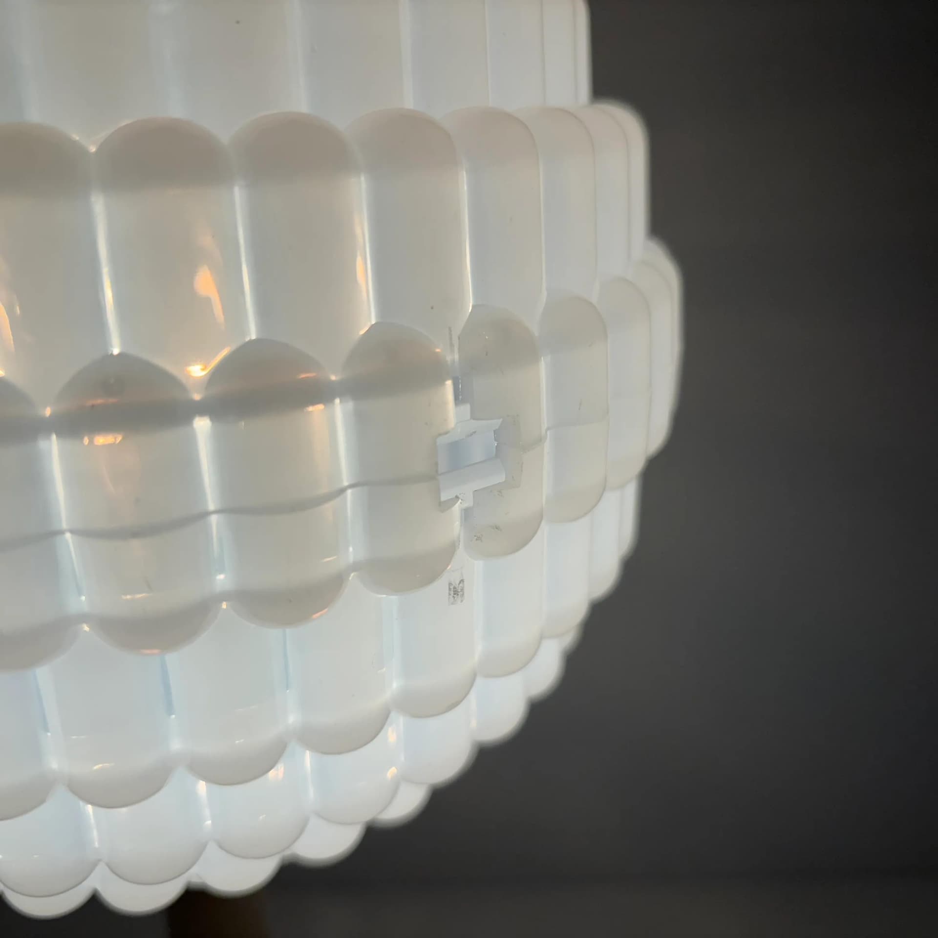 Lampka nocna Space Age, plastik ivory white, akryl ivory white, Szwecja, lata 70. - 8847