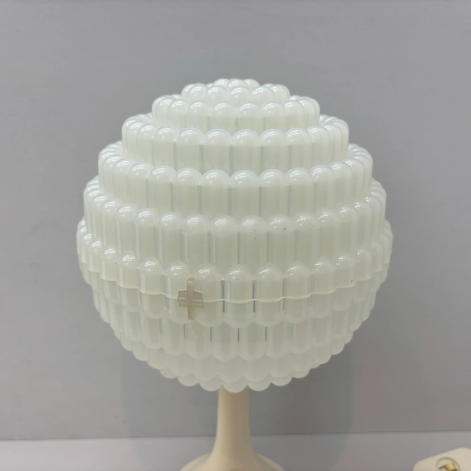 Lampka nocna Space Age, plastik ivory white, akryl ivory white, Szwecja, lata 70. - 8851