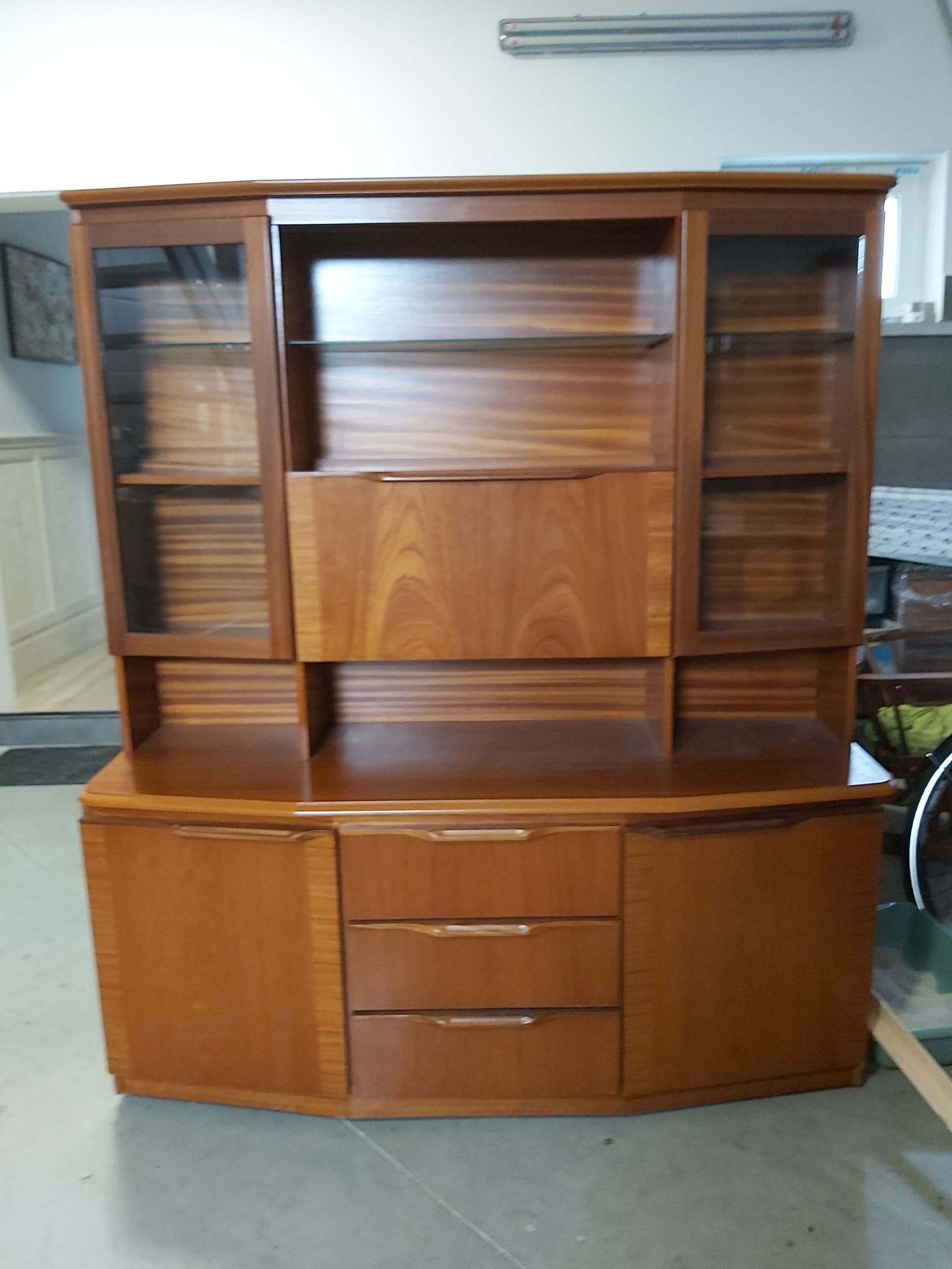 Kredens, teak brązowy, Anglia, lata 70. - 130416