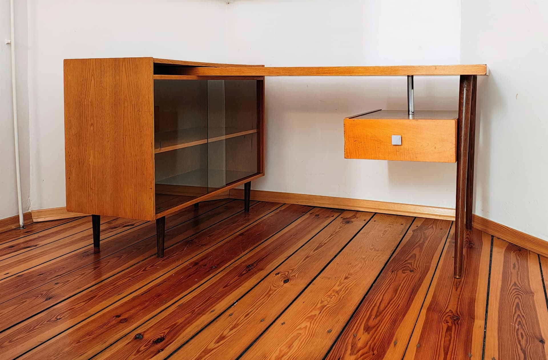 Desk, brown wood, by B. Landsman, UP Závody, Czechoslovakia, 1960s. - 130450